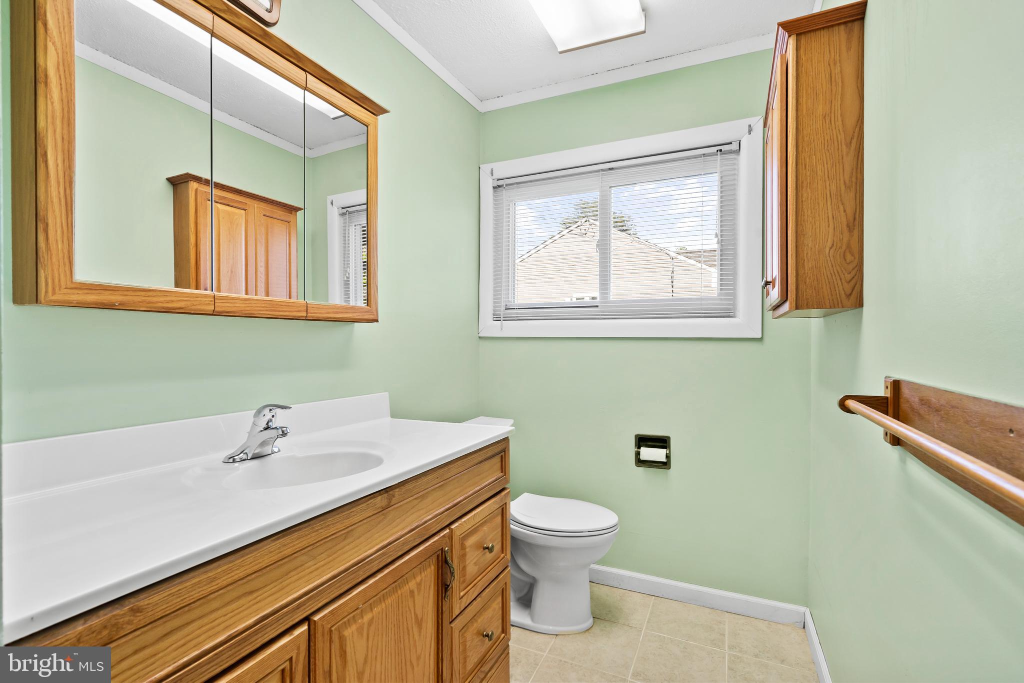 FORSYTHIA GATE - Residential