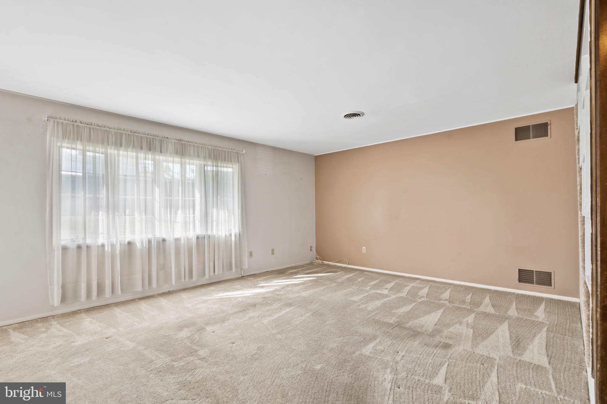 FORSYTHIA GATE - Residential