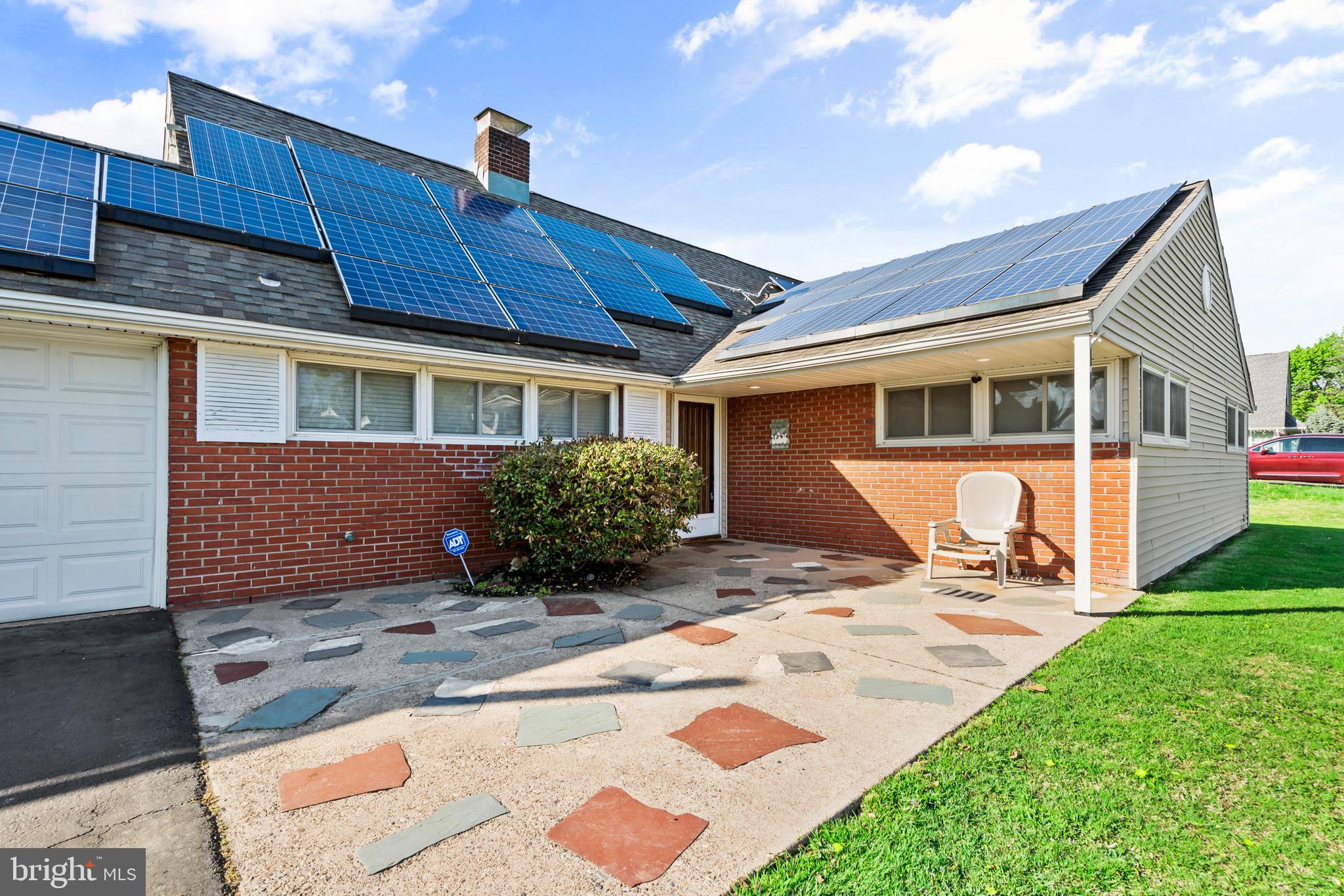 FORSYTHIA GATE - Residential