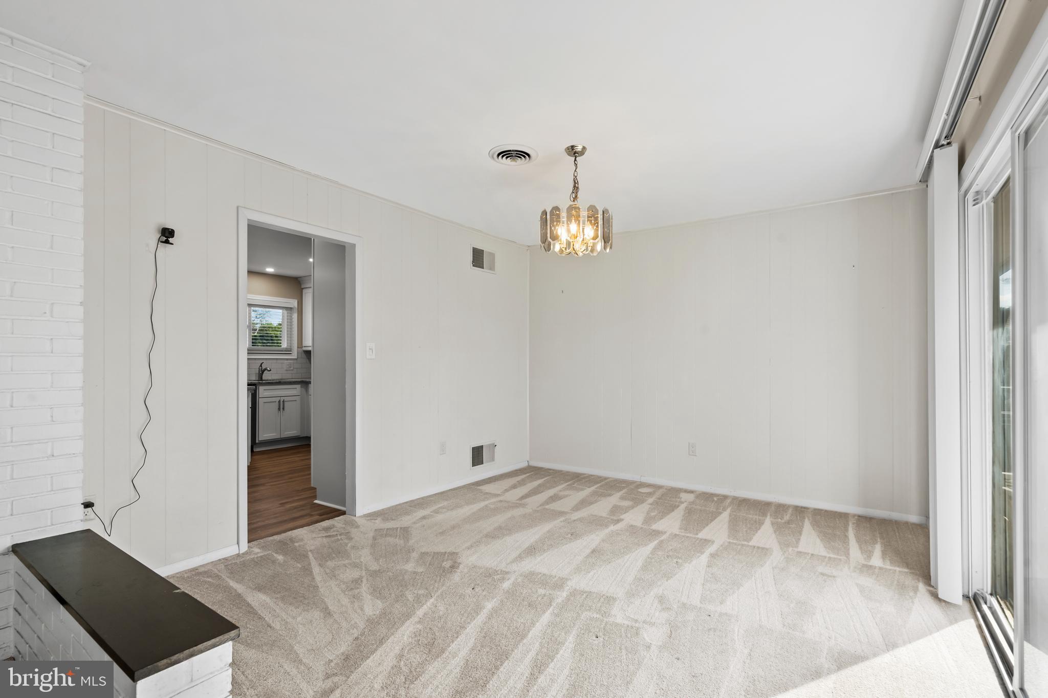 FORSYTHIA GATE - Residential