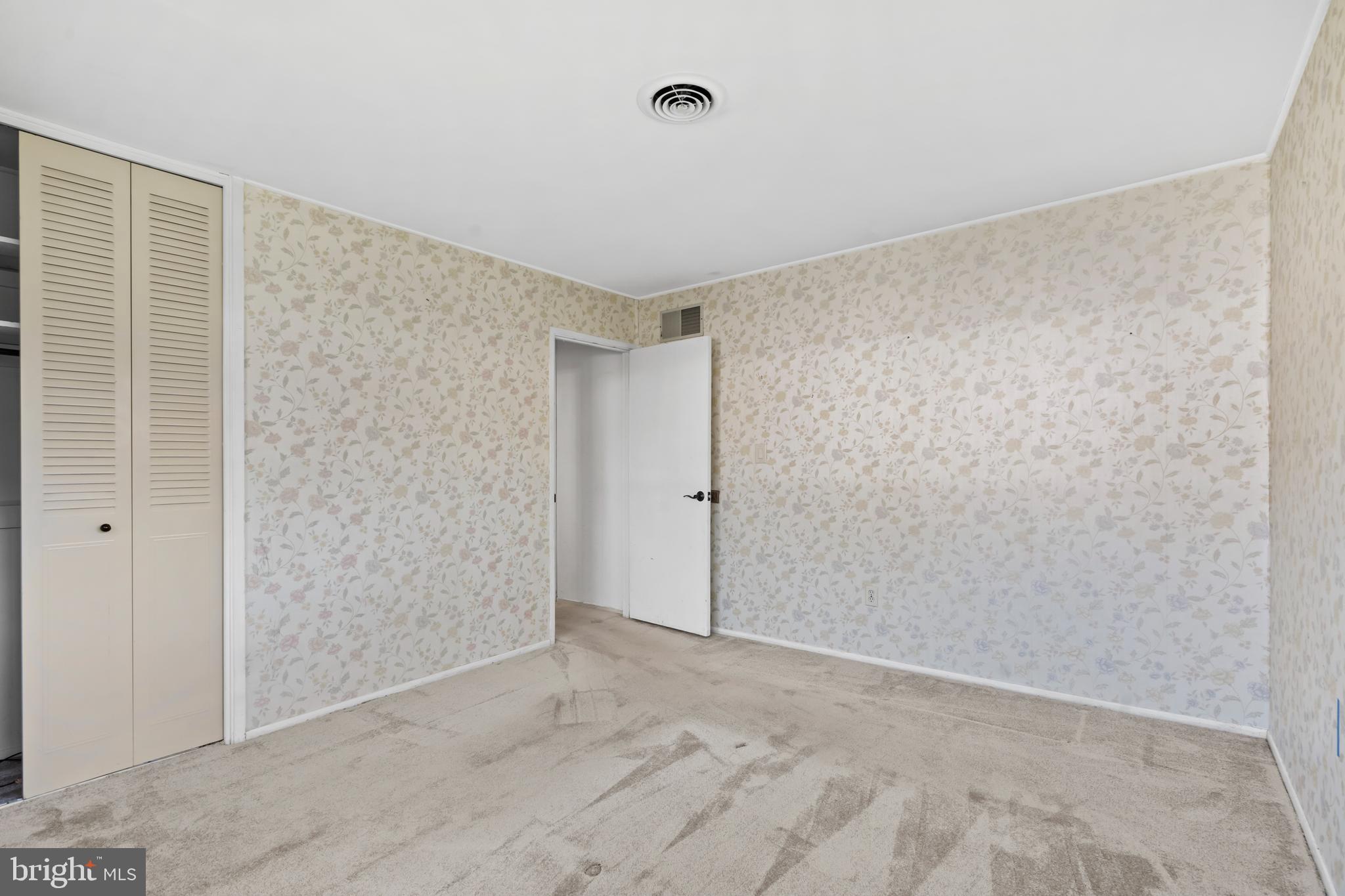 FORSYTHIA GATE - Residential