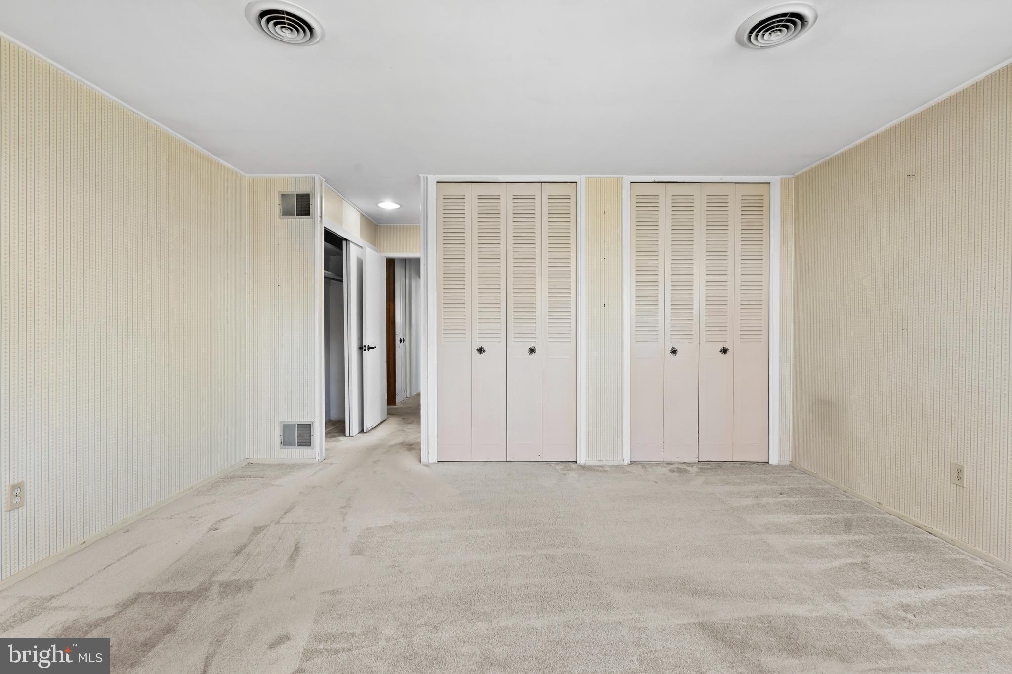 FORSYTHIA GATE - Residential