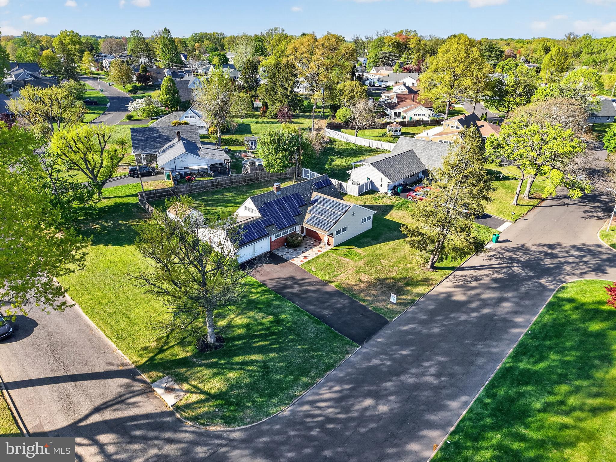 FORSYTHIA GATE - Residential
