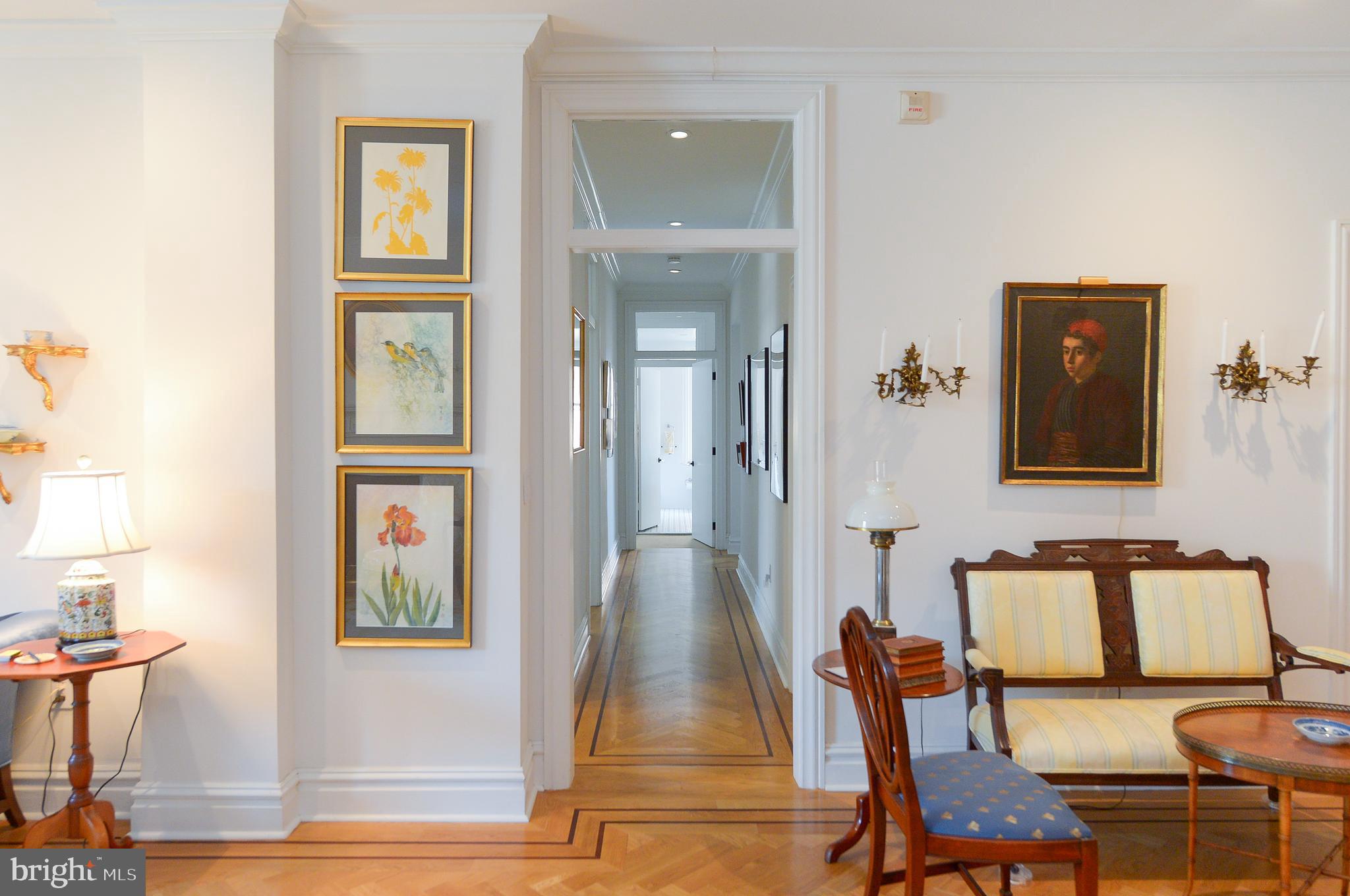 CENTER CITY - Residential Lease