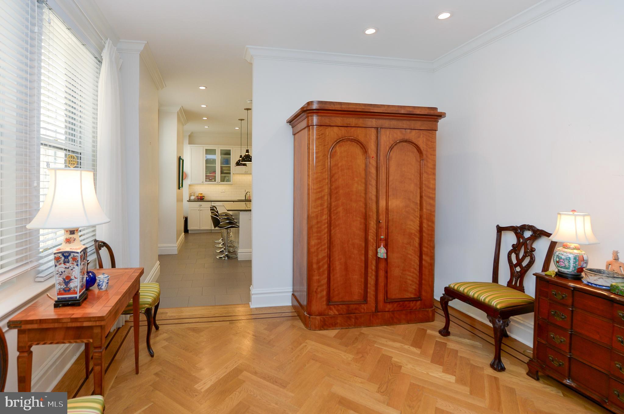 CENTER CITY - Residential Lease