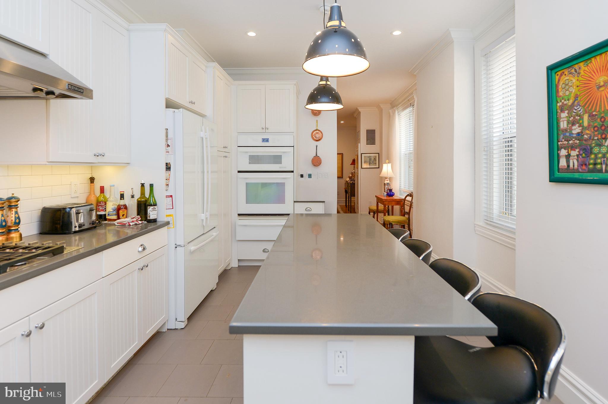 CENTER CITY - Residential Lease