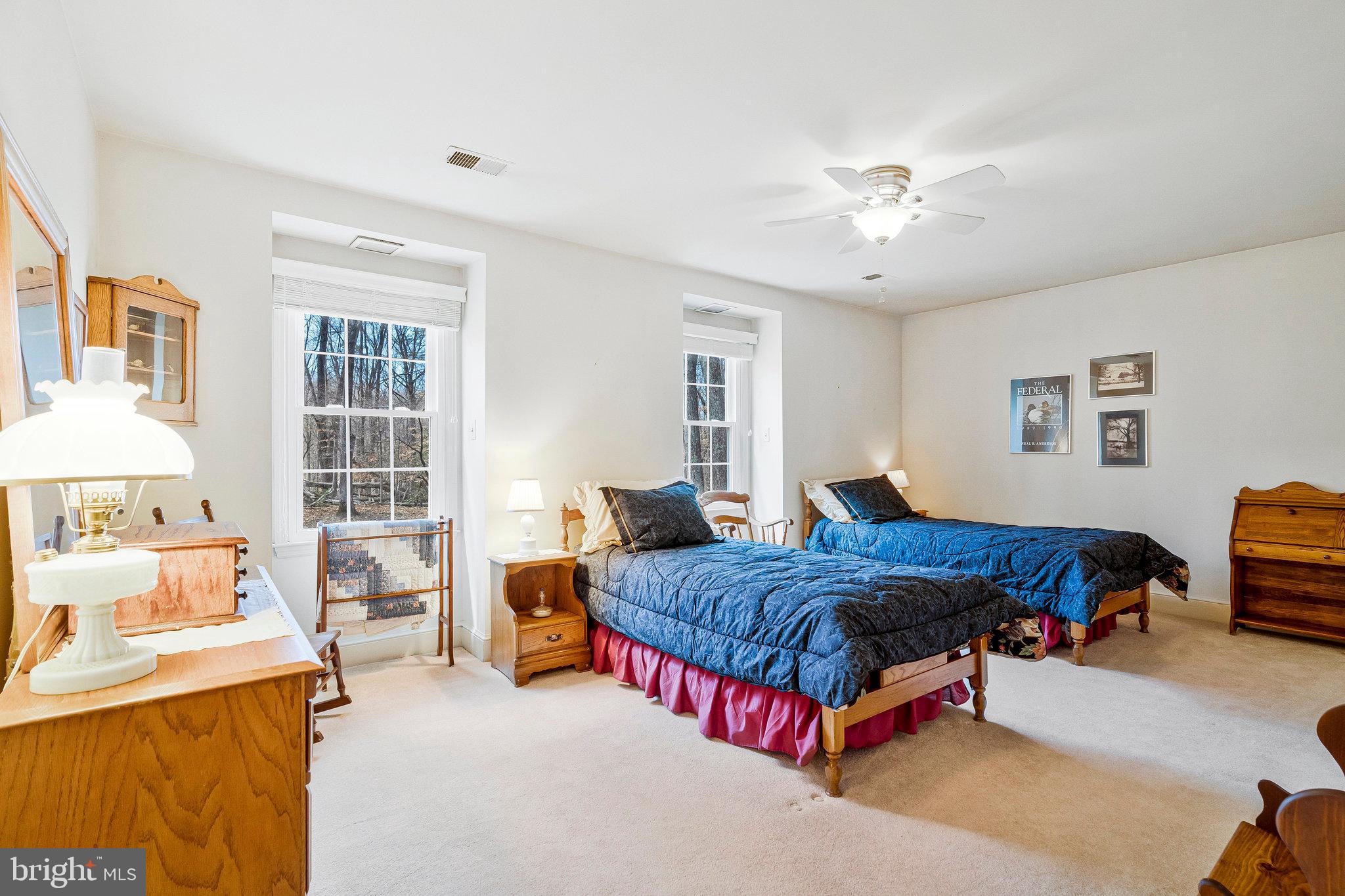 SURREY ACRES - Residential