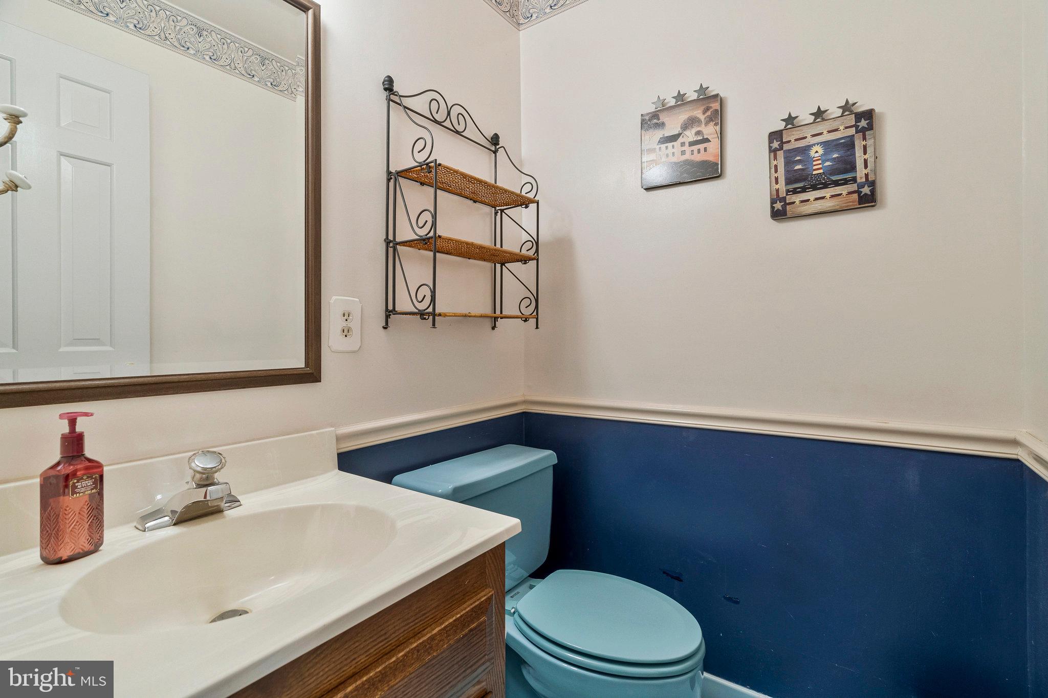 SURREY ACRES - Residential