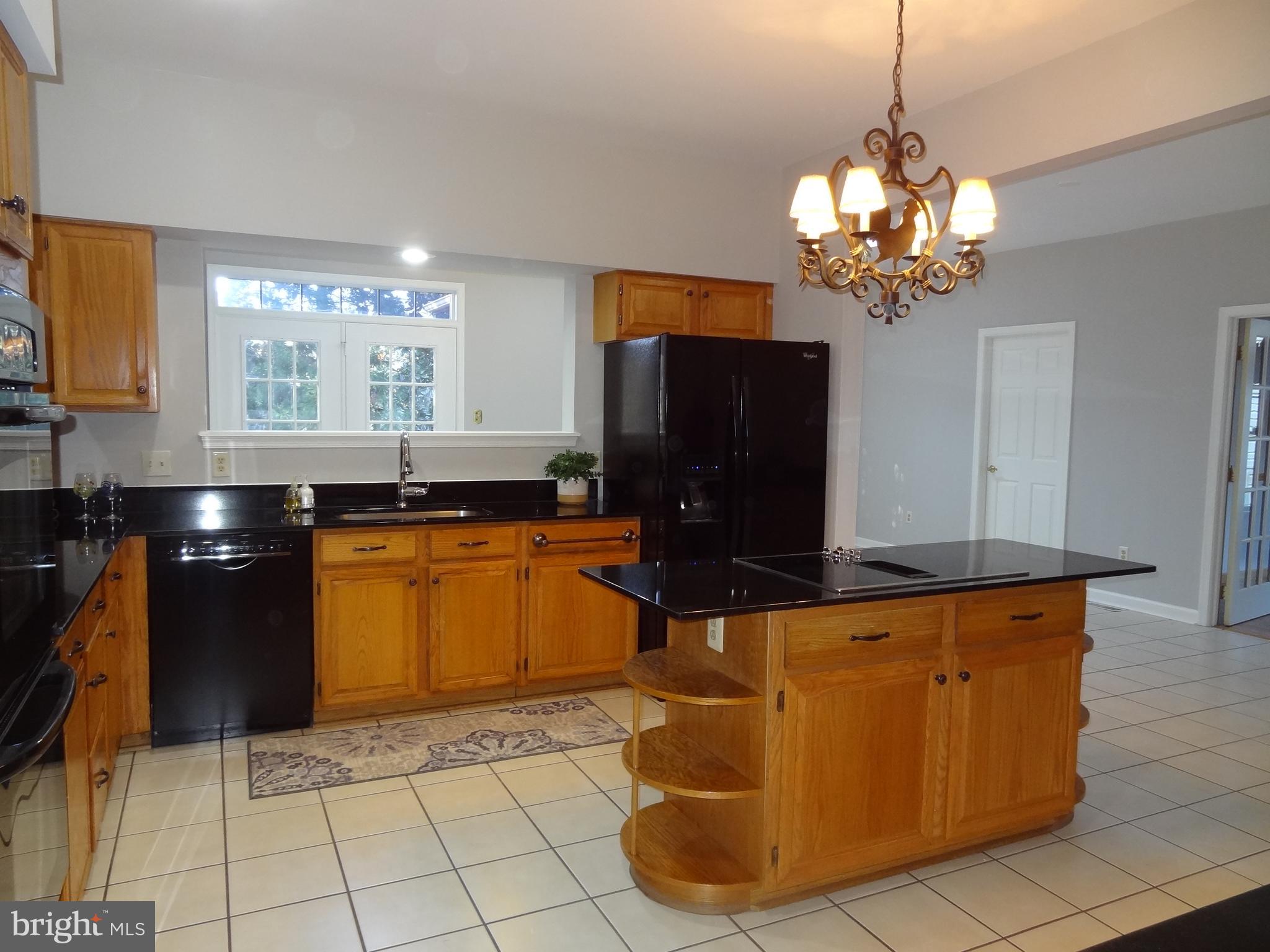 LITTLE ROCKY RUN - Residential Lease