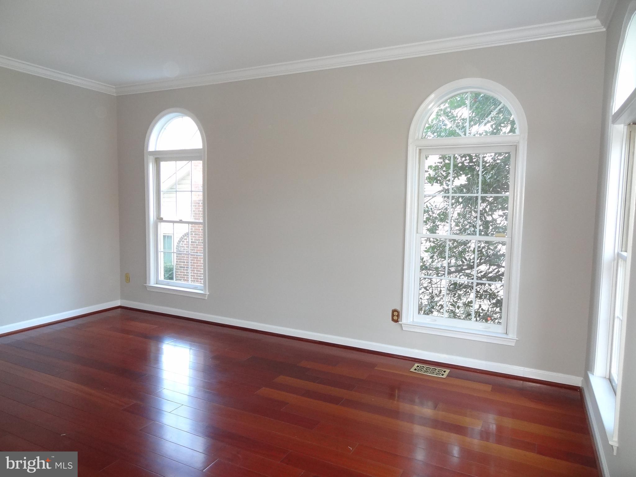 LITTLE ROCKY RUN - Residential Lease