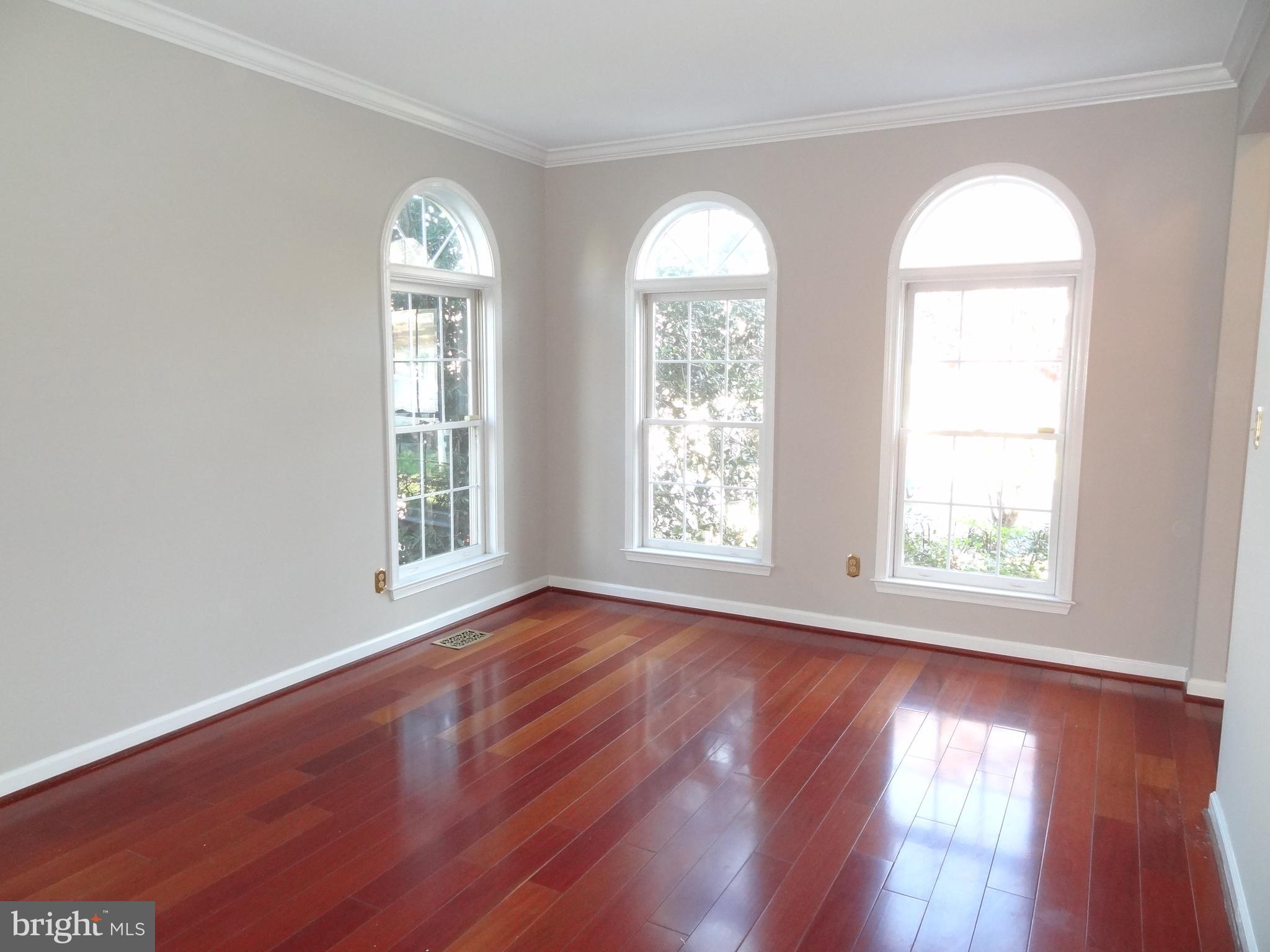 LITTLE ROCKY RUN - Residential Lease