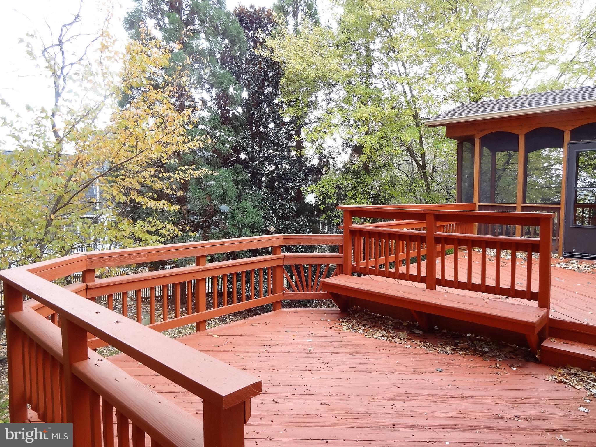 LITTLE ROCKY RUN - Residential Lease