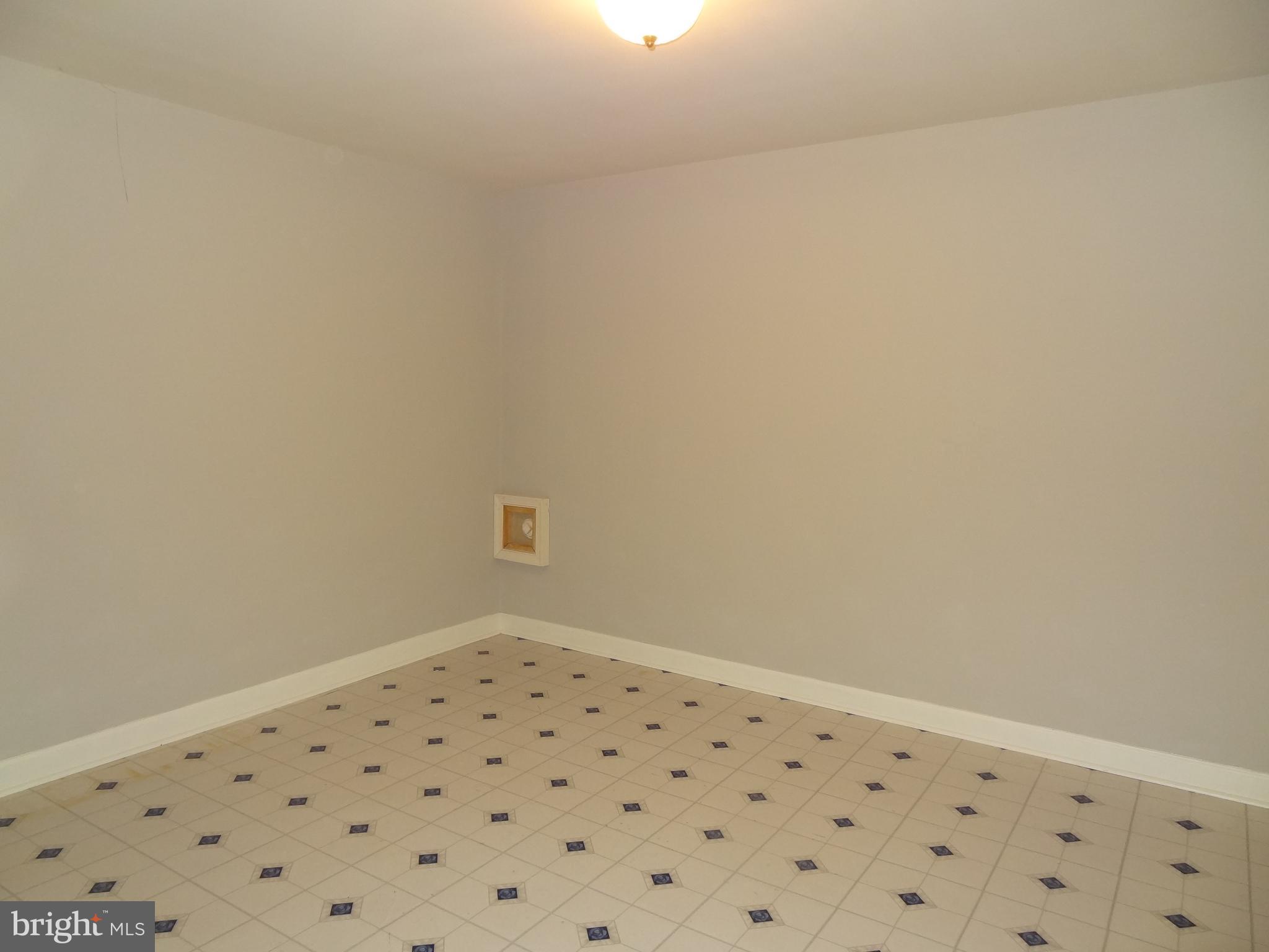 LITTLE ROCKY RUN - Residential Lease