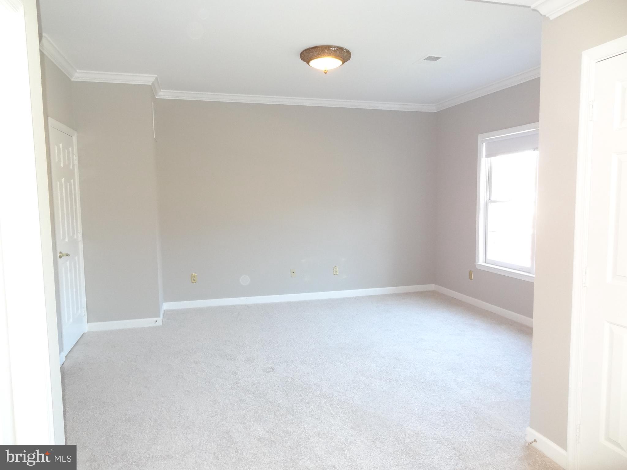 LITTLE ROCKY RUN - Residential Lease