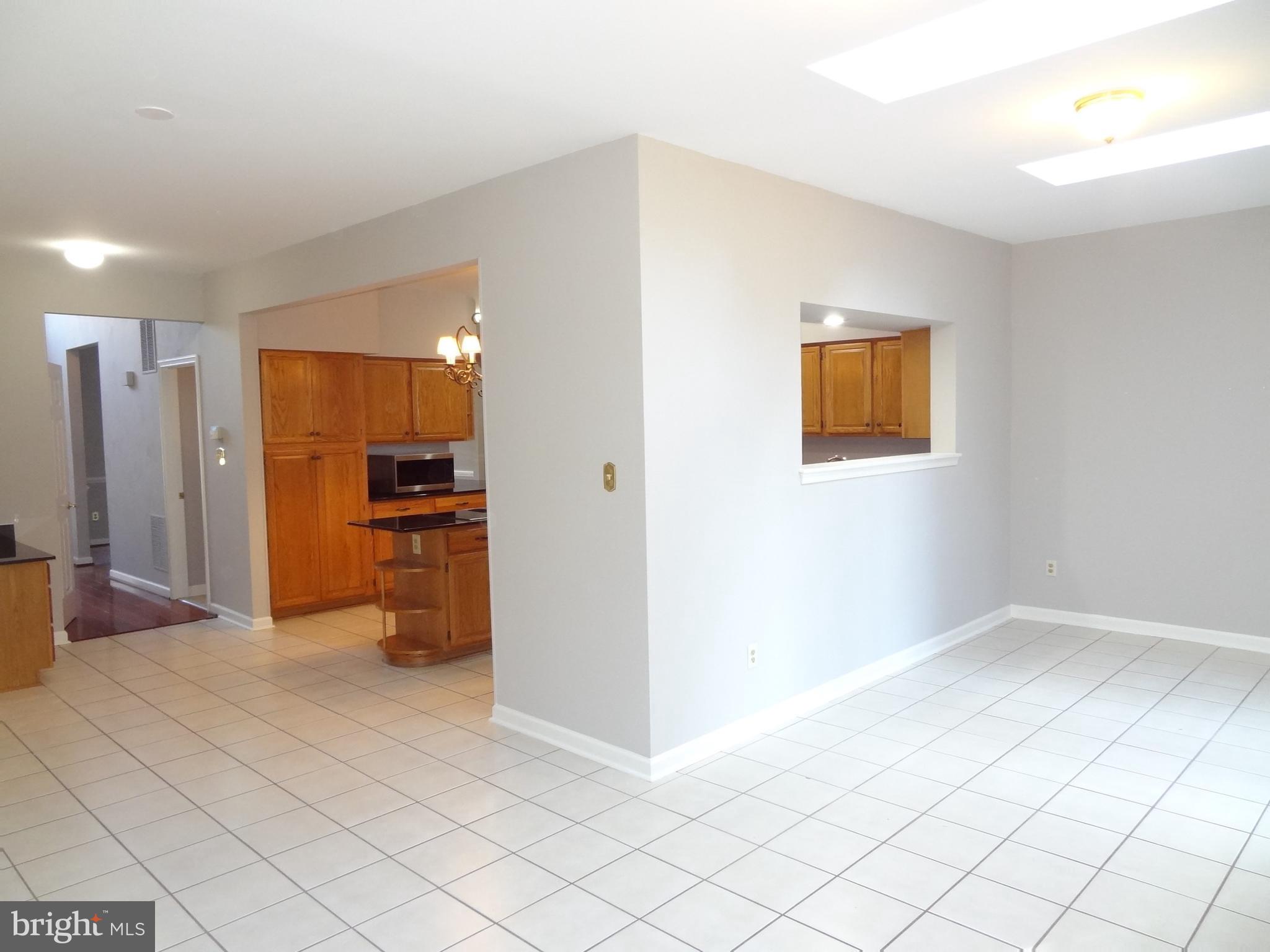 LITTLE ROCKY RUN - Residential Lease