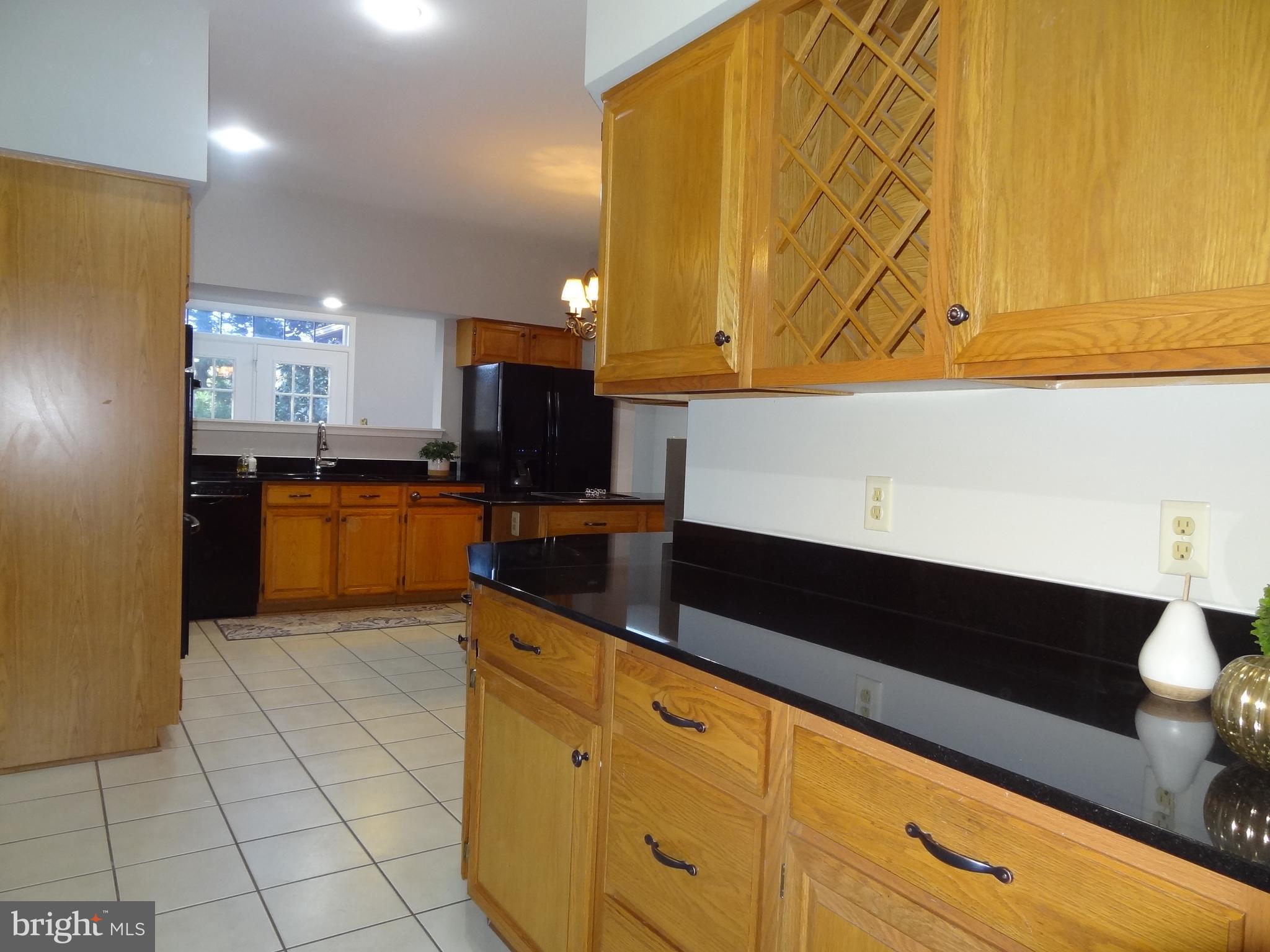 LITTLE ROCKY RUN - Residential Lease