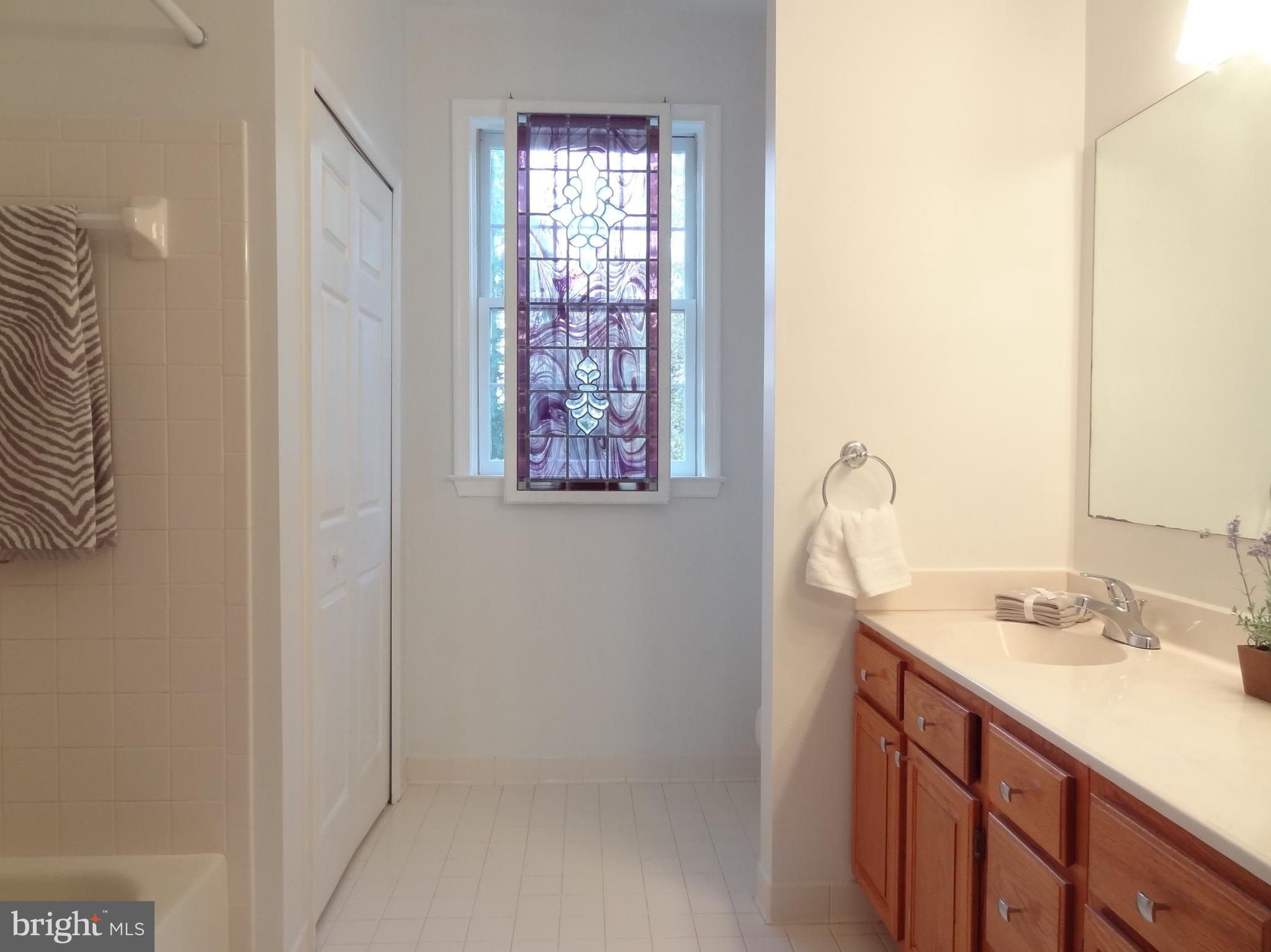 LITTLE ROCKY RUN - Residential Lease