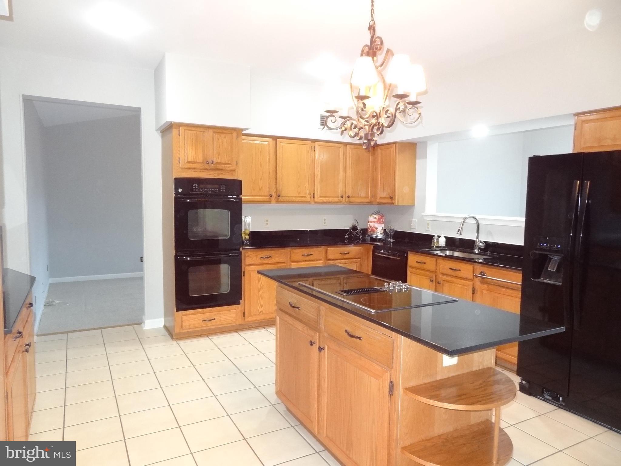 LITTLE ROCKY RUN - Residential Lease