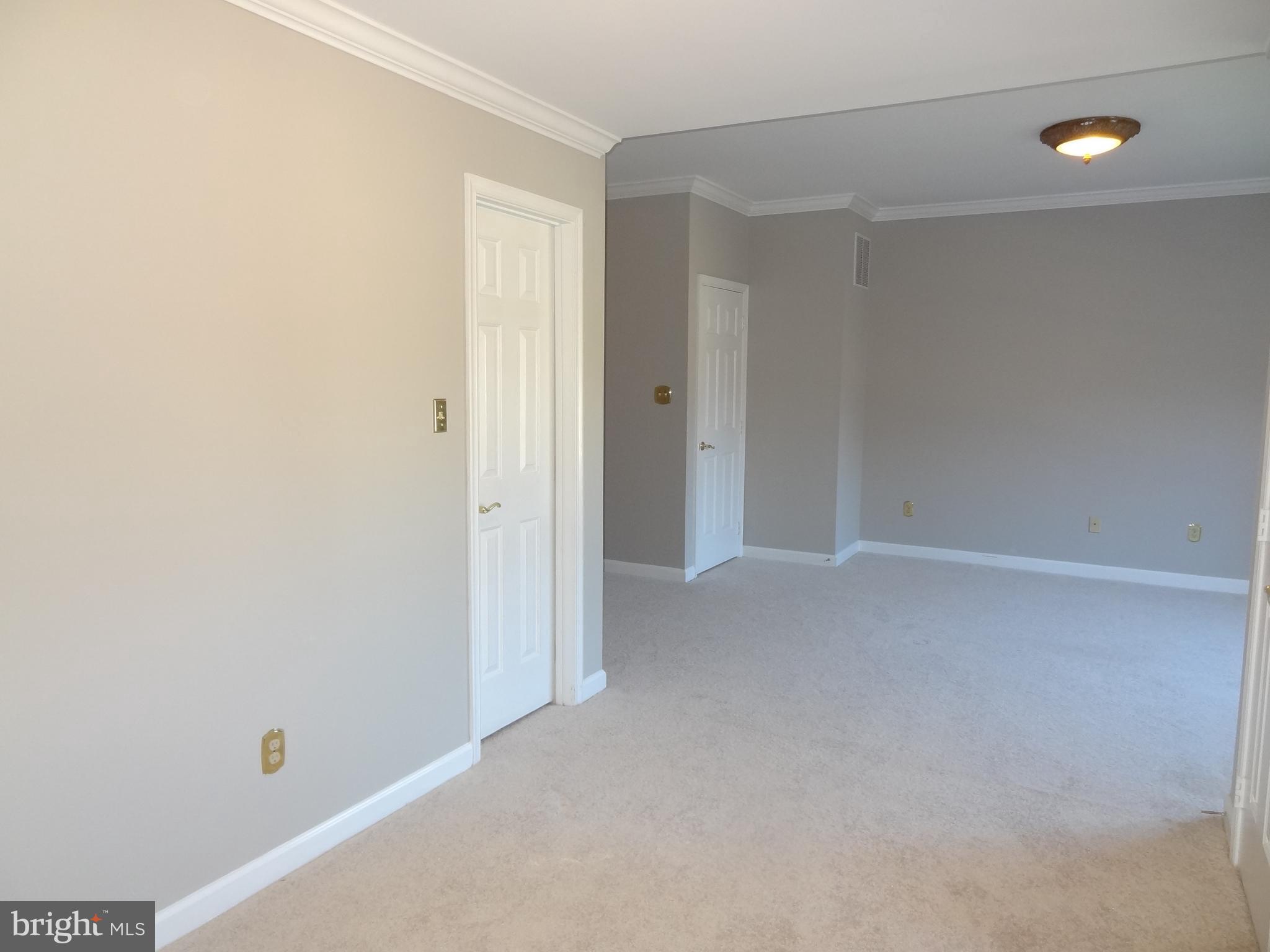 LITTLE ROCKY RUN - Residential Lease