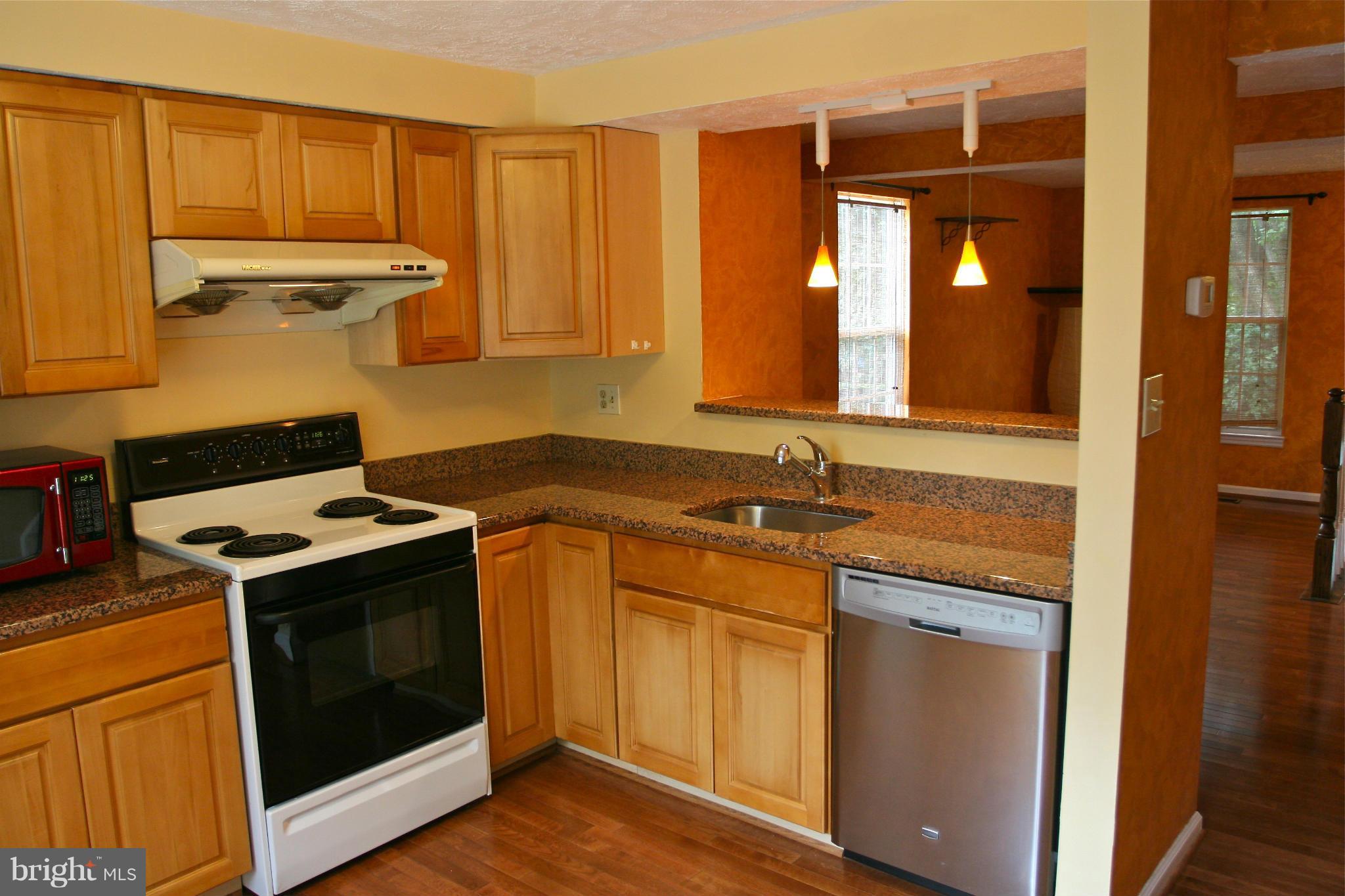 RESTON - Residential Lease