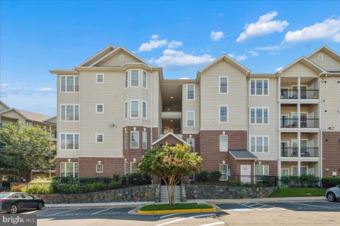 Photo of 1550 Spring Gate Drive #8113, MCLEAN, VA 22102 (MLS # VAFX2334776)