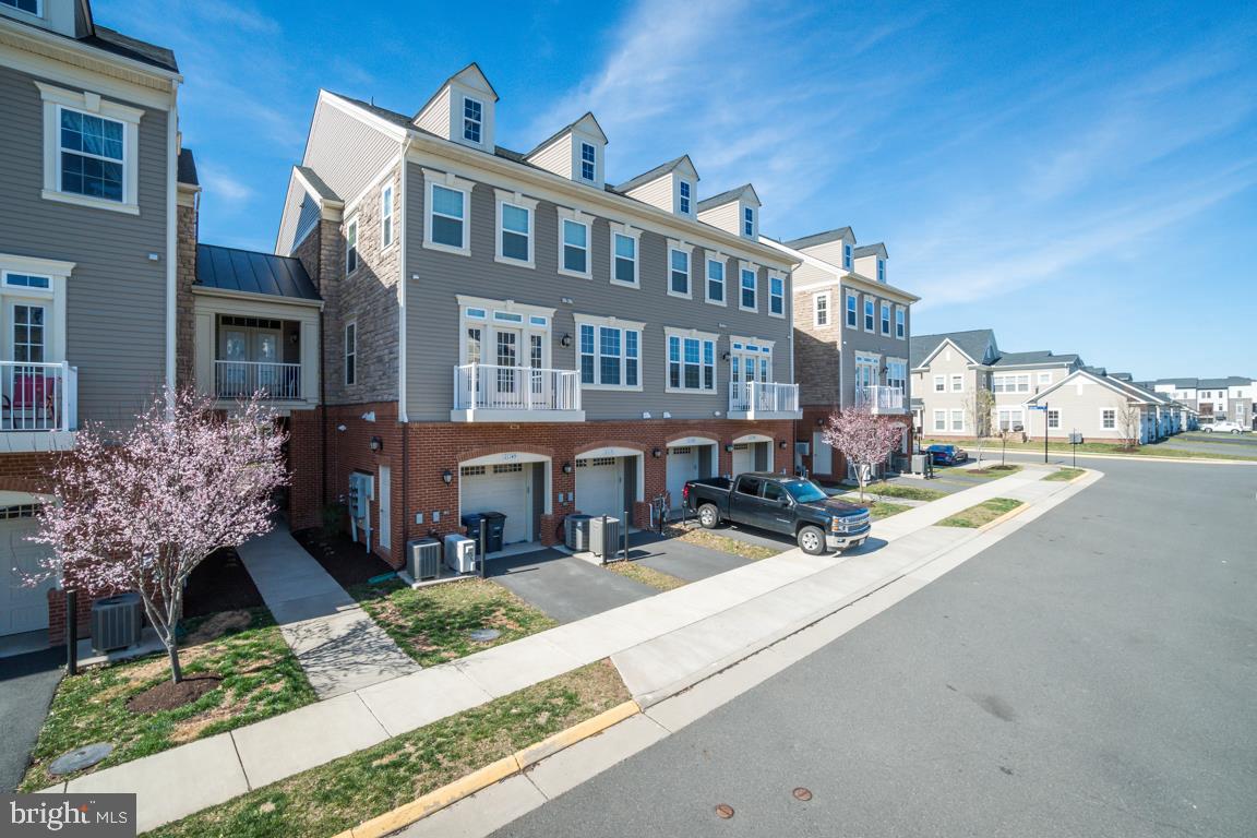 PRESERVE AT GOOSE CREEK - Residential Lease