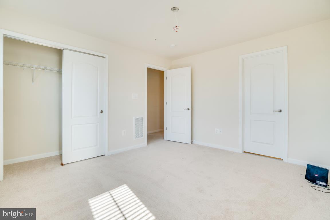 PRESERVE AT GOOSE CREEK - Residential Lease