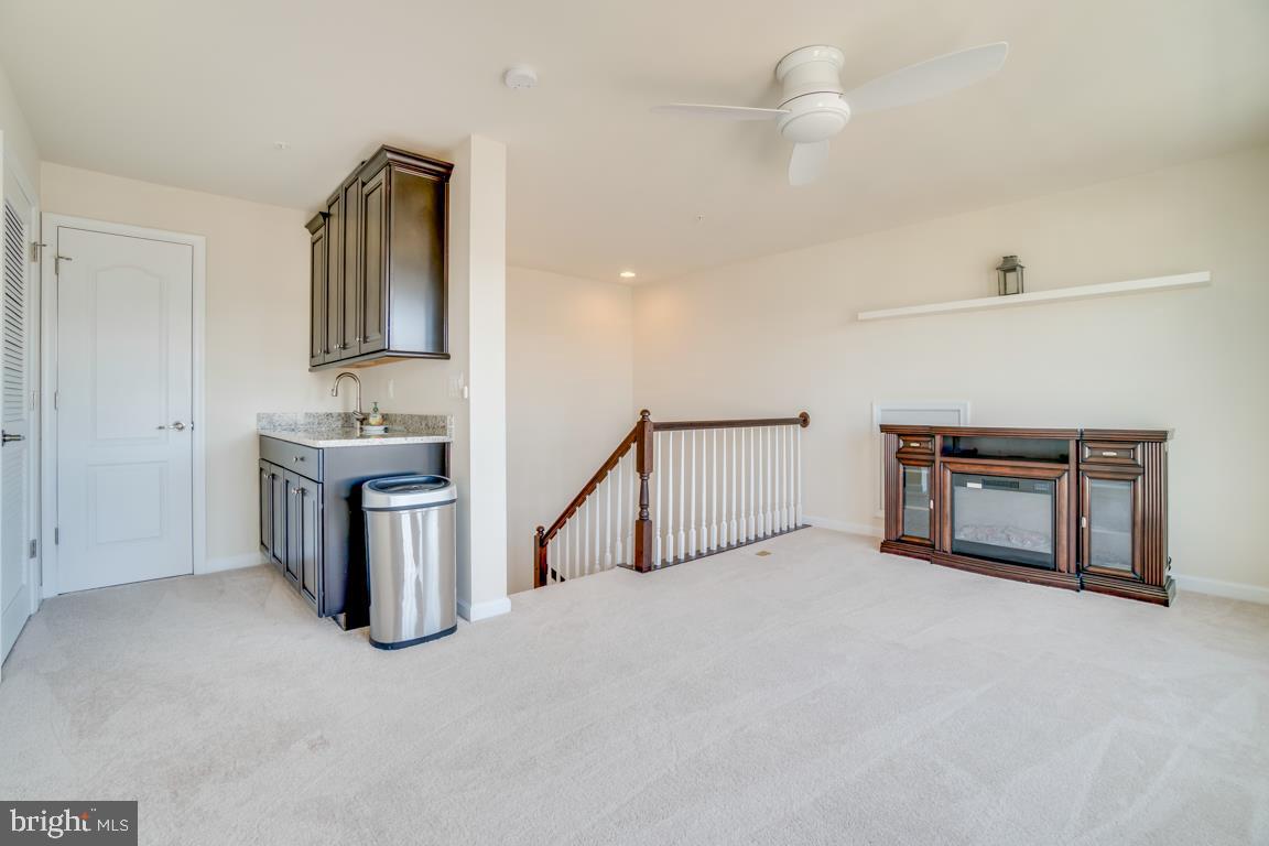 PRESERVE AT GOOSE CREEK - Residential Lease