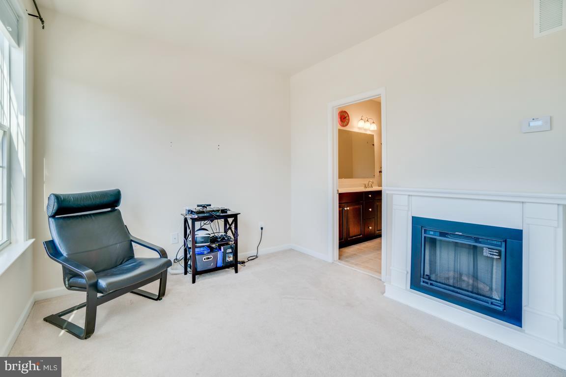 PRESERVE AT GOOSE CREEK - Residential Lease