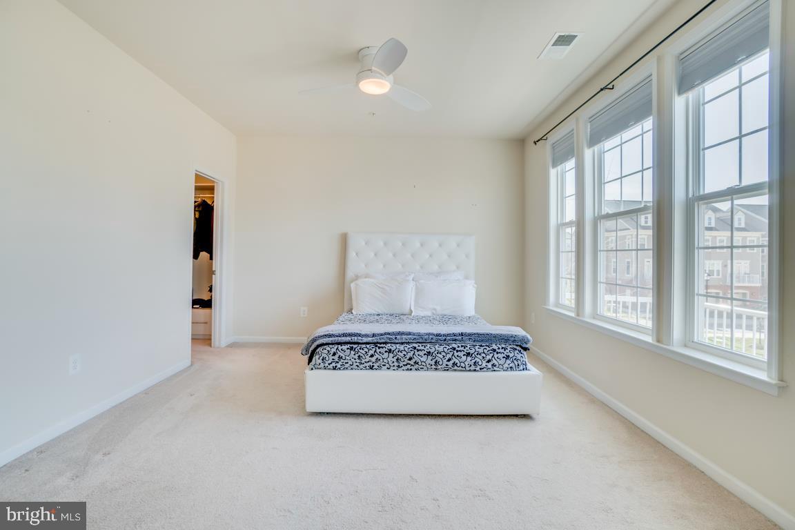 PRESERVE AT GOOSE CREEK - Residential Lease