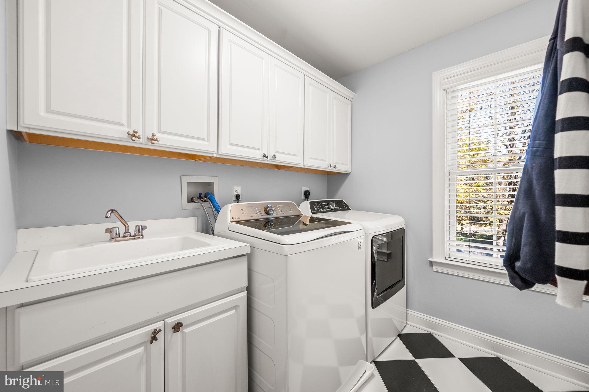 FIELDBROOKE - Residential