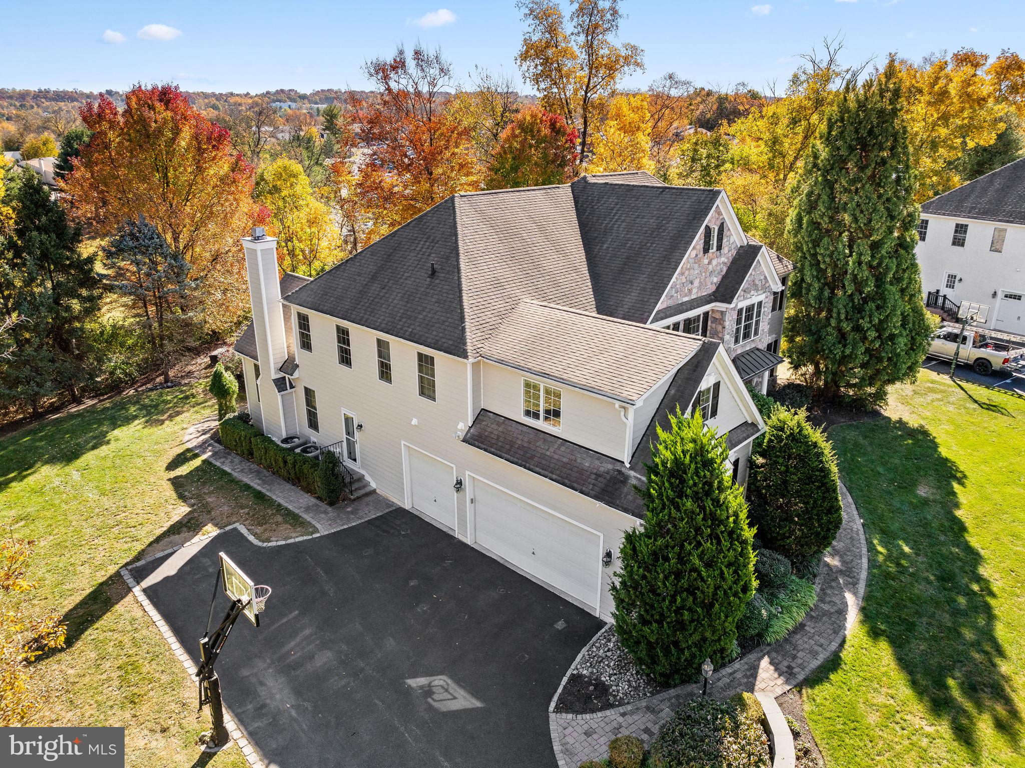 FIELDBROOKE - Residential