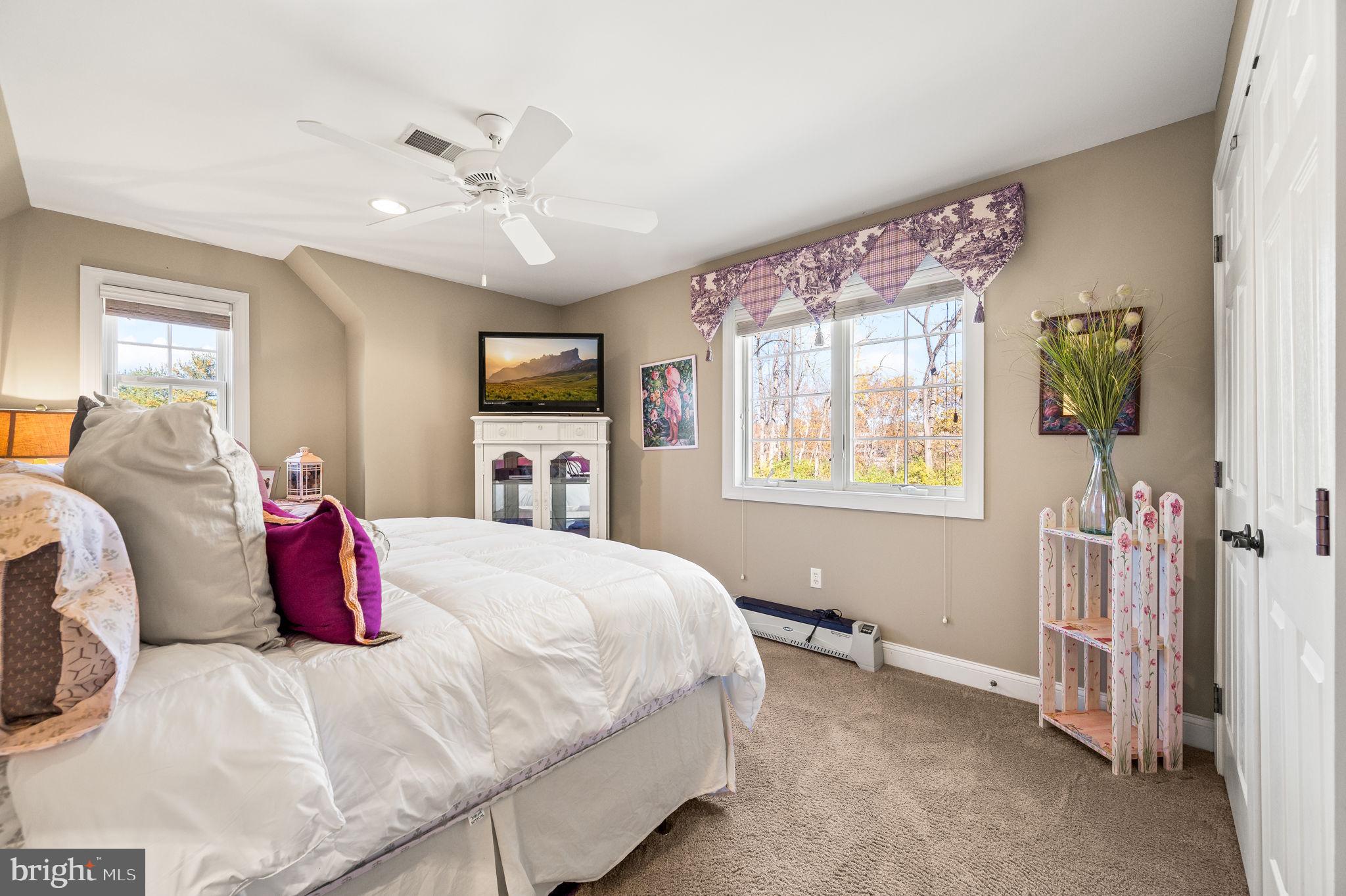 FIELDBROOKE - Residential