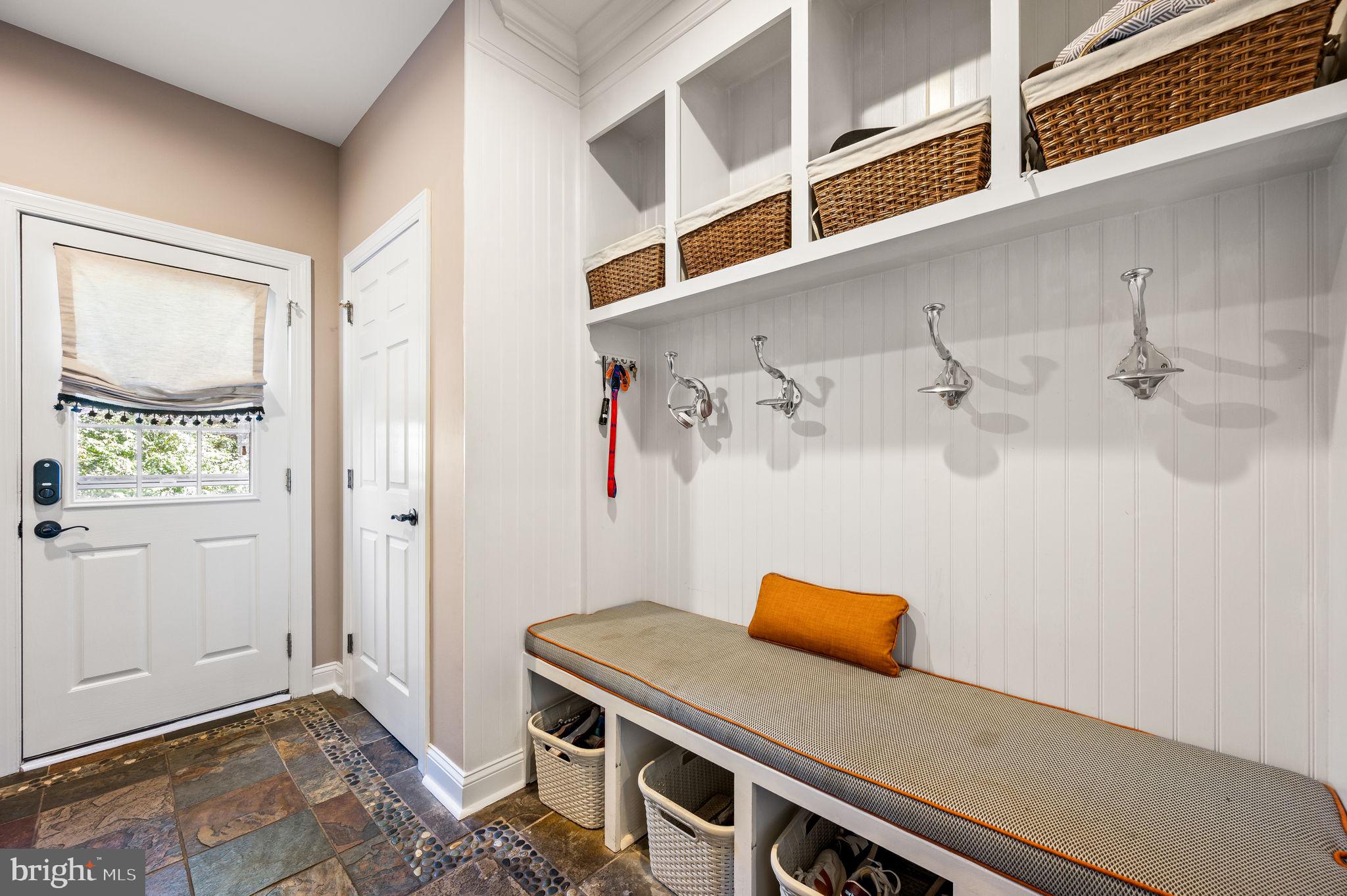 FIELDBROOKE - Residential