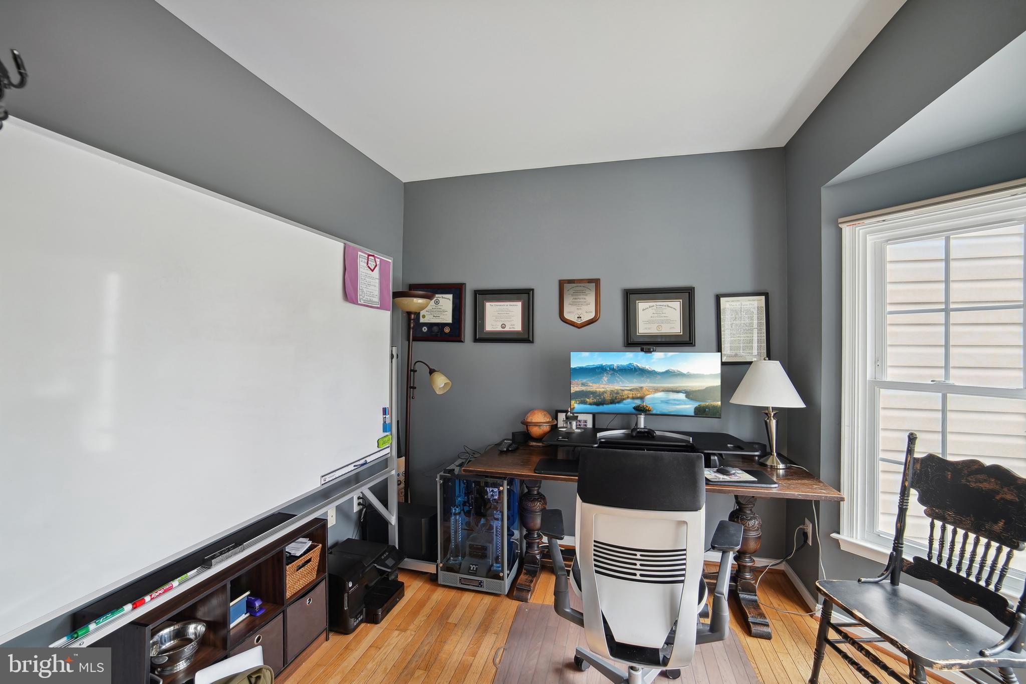 CHERRY CREEK - Residential