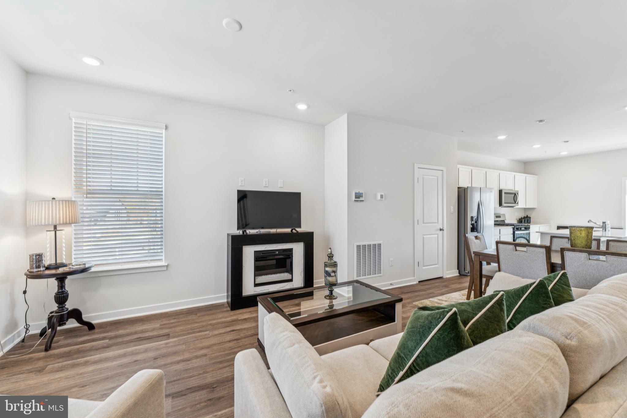 CALM RETREAT - Residential