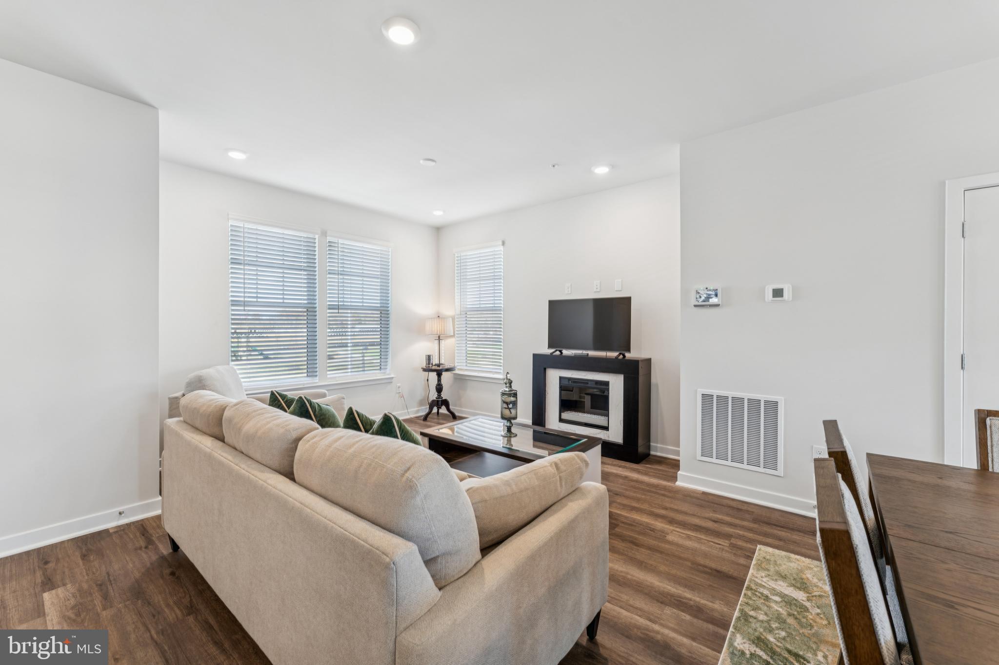 CALM RETREAT - Residential