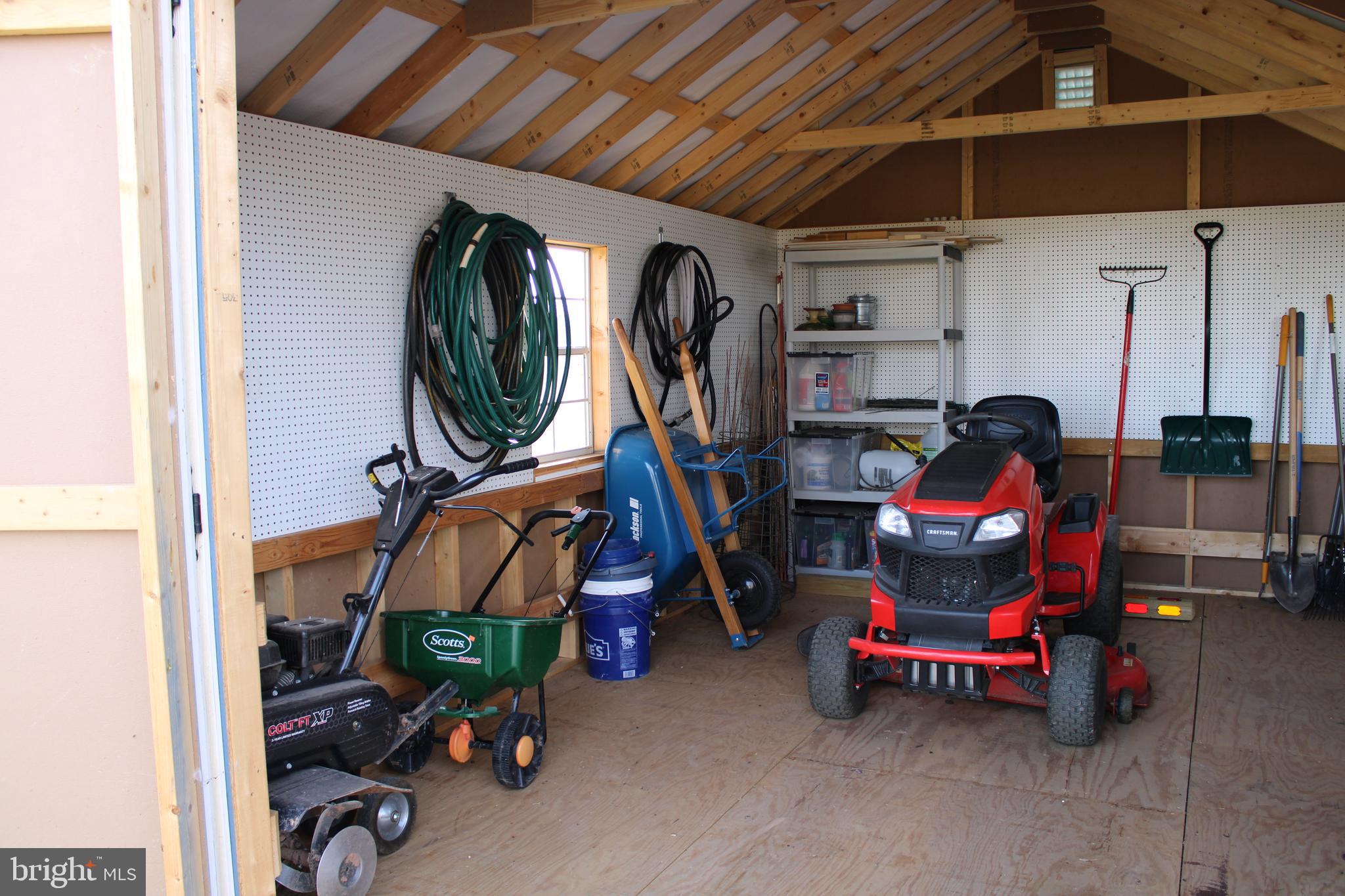 WILLOW BROOK - Residential Lease