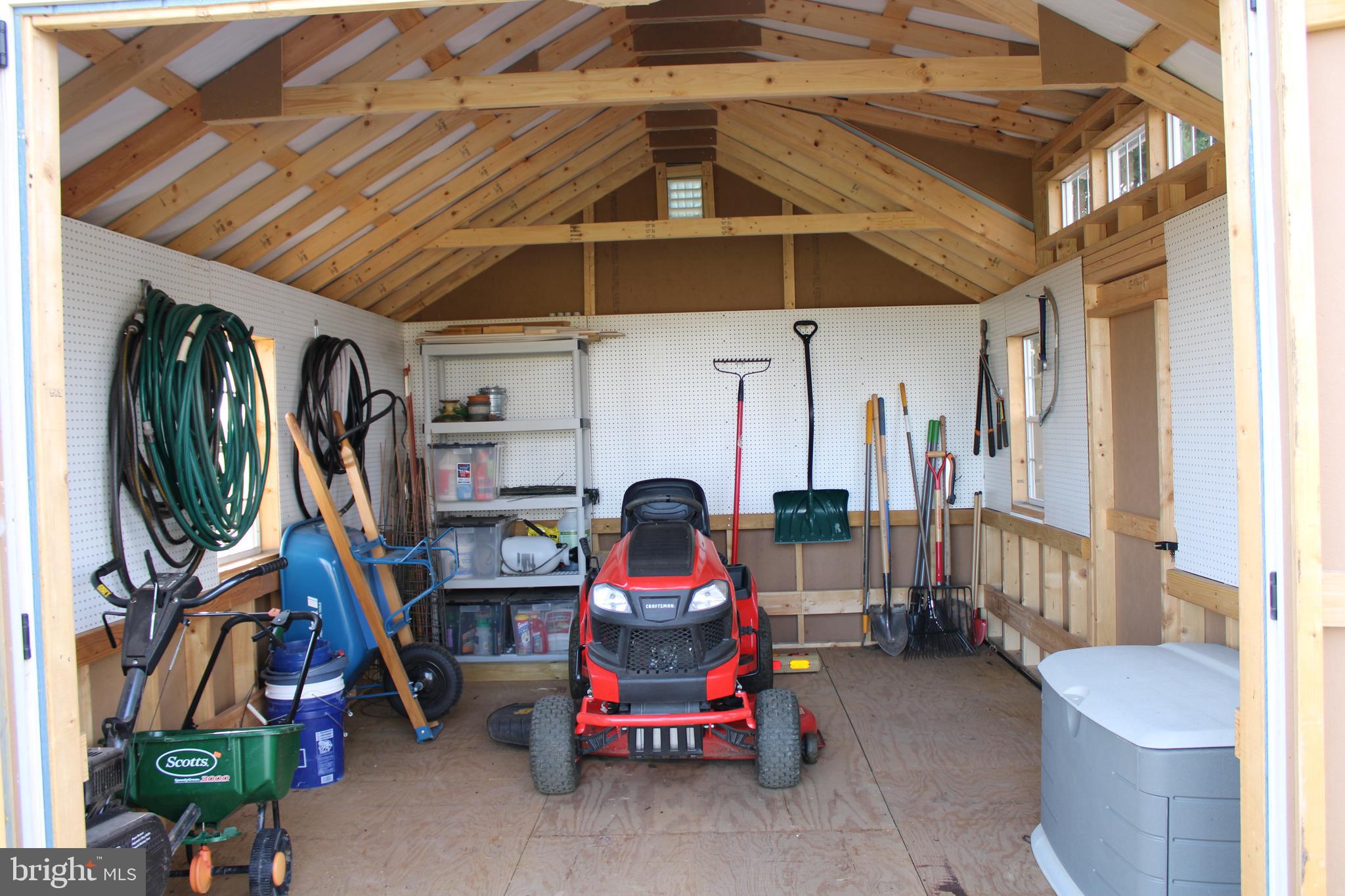 WILLOW BROOK - Residential Lease