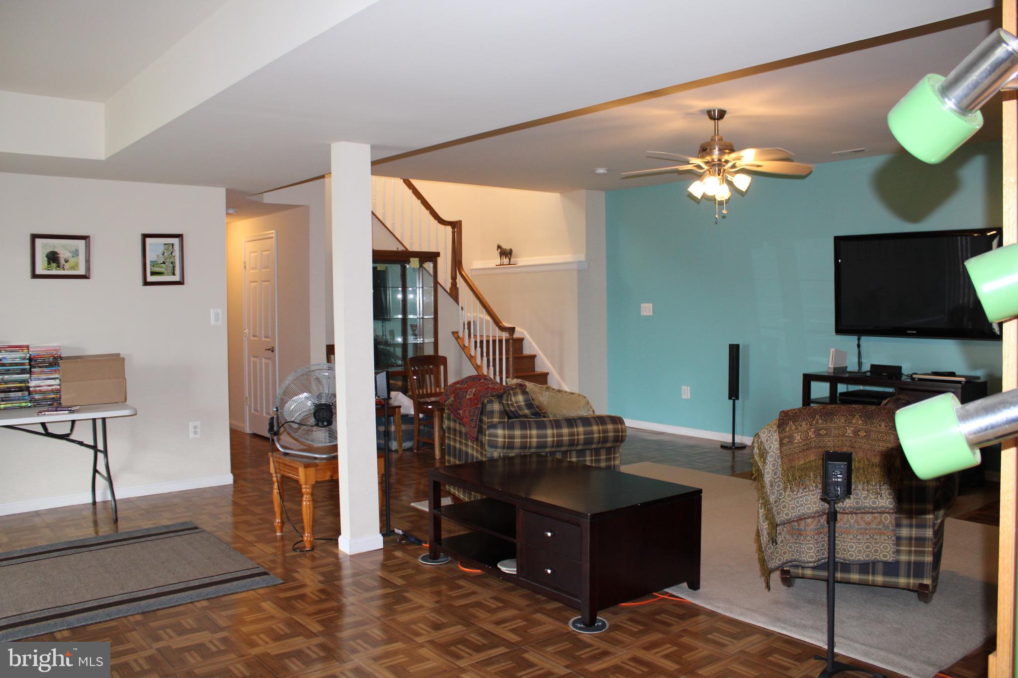 WILLOW BROOK - Residential Lease