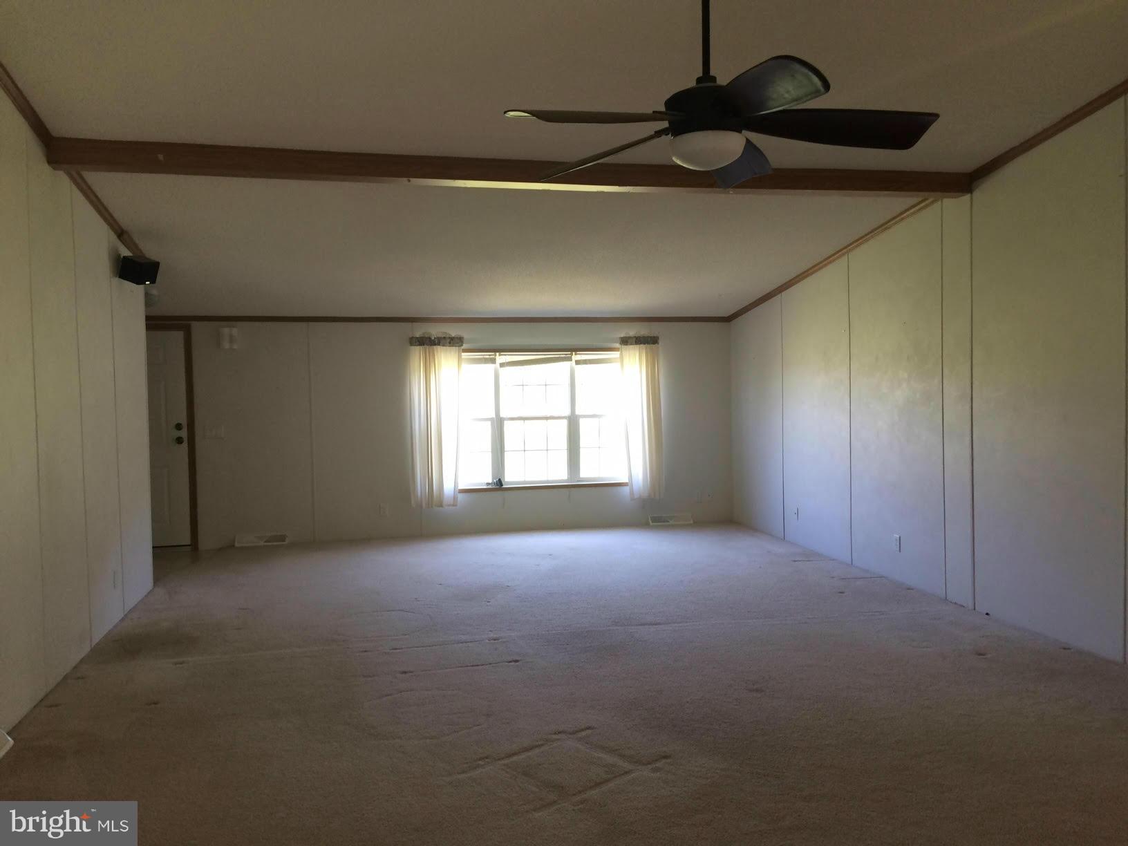 PENDLETON FARM ESTATES - Residential Lease