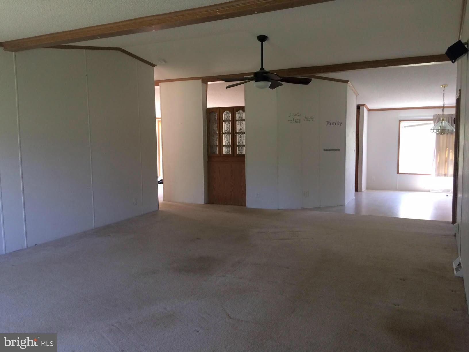 PENDLETON FARM ESTATES - Residential Lease