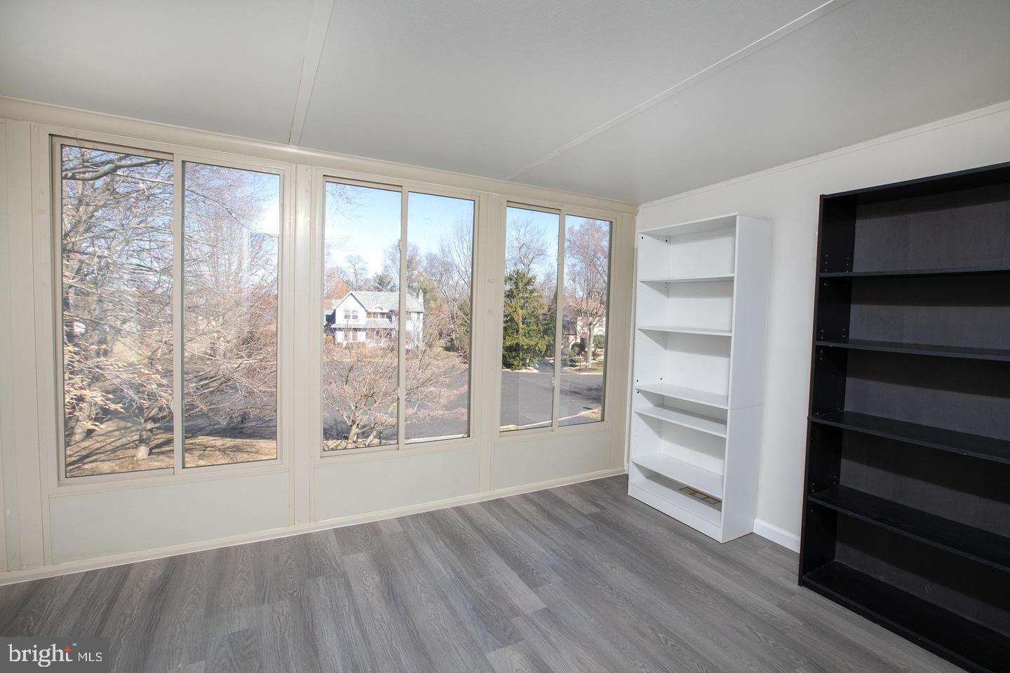 SOVEREIGN ESTATES - Residential