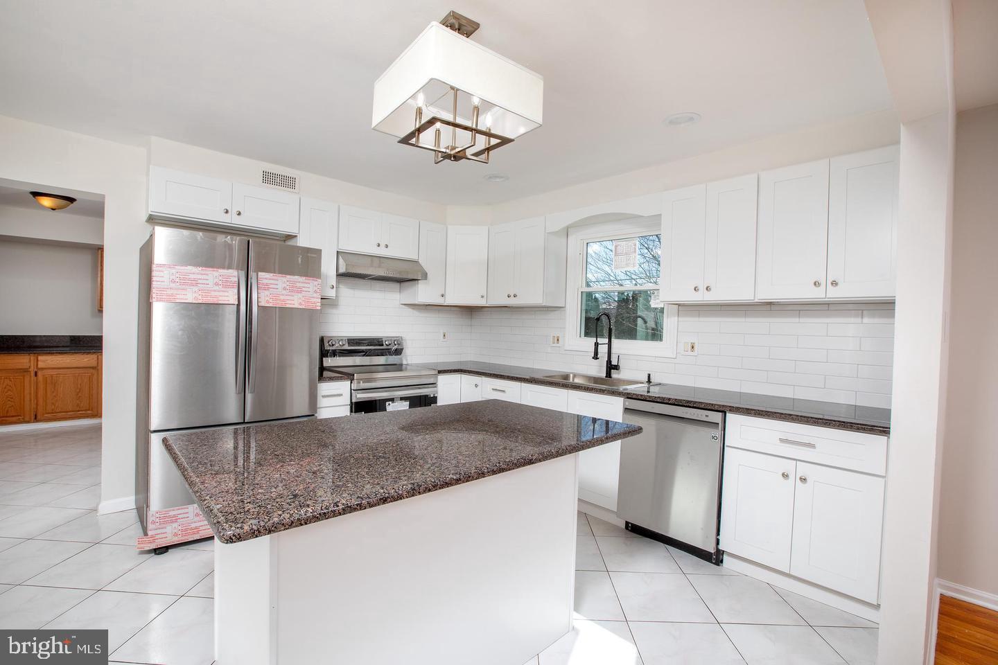 SOVEREIGN ESTATES - Residential