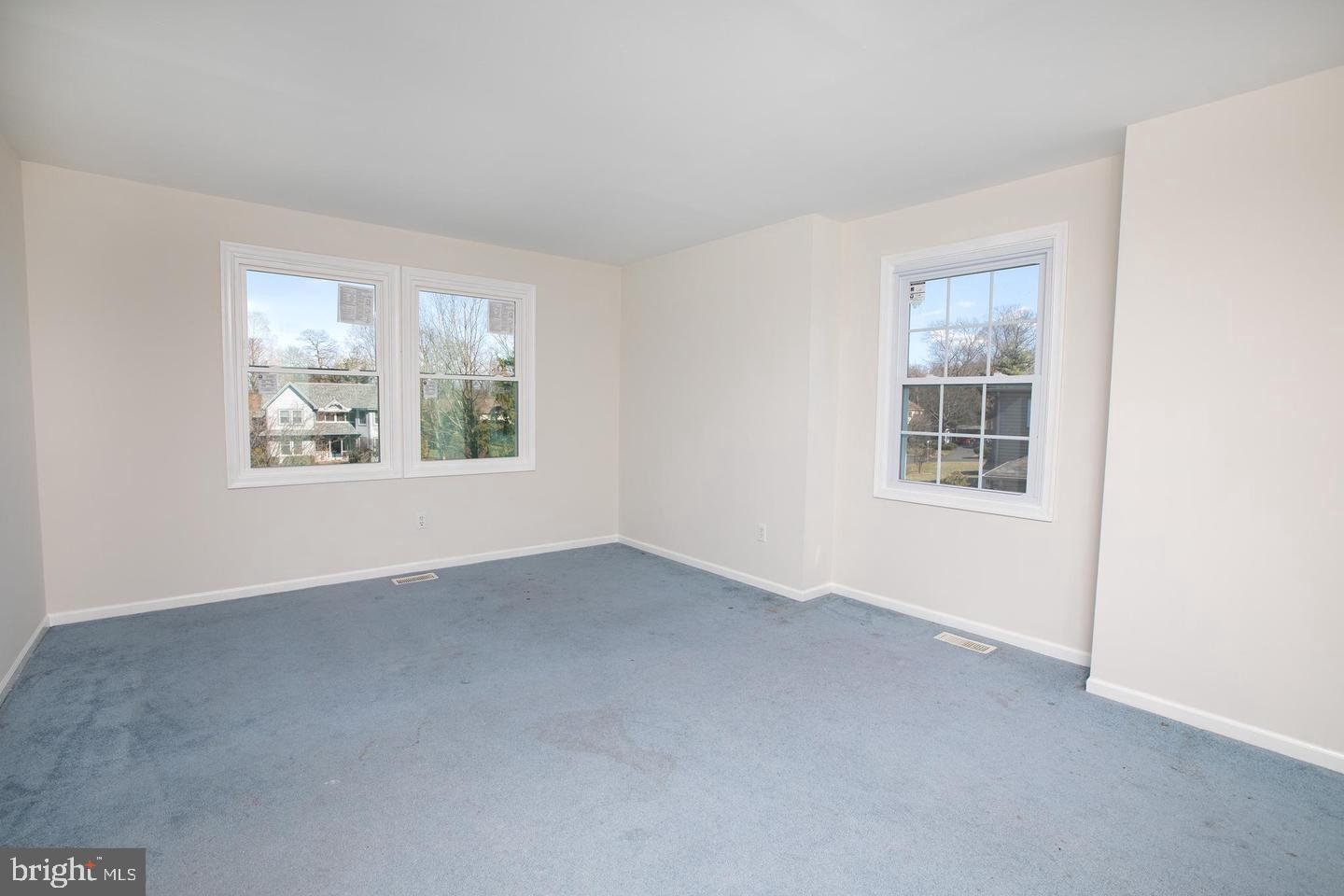 SOVEREIGN ESTATES - Residential