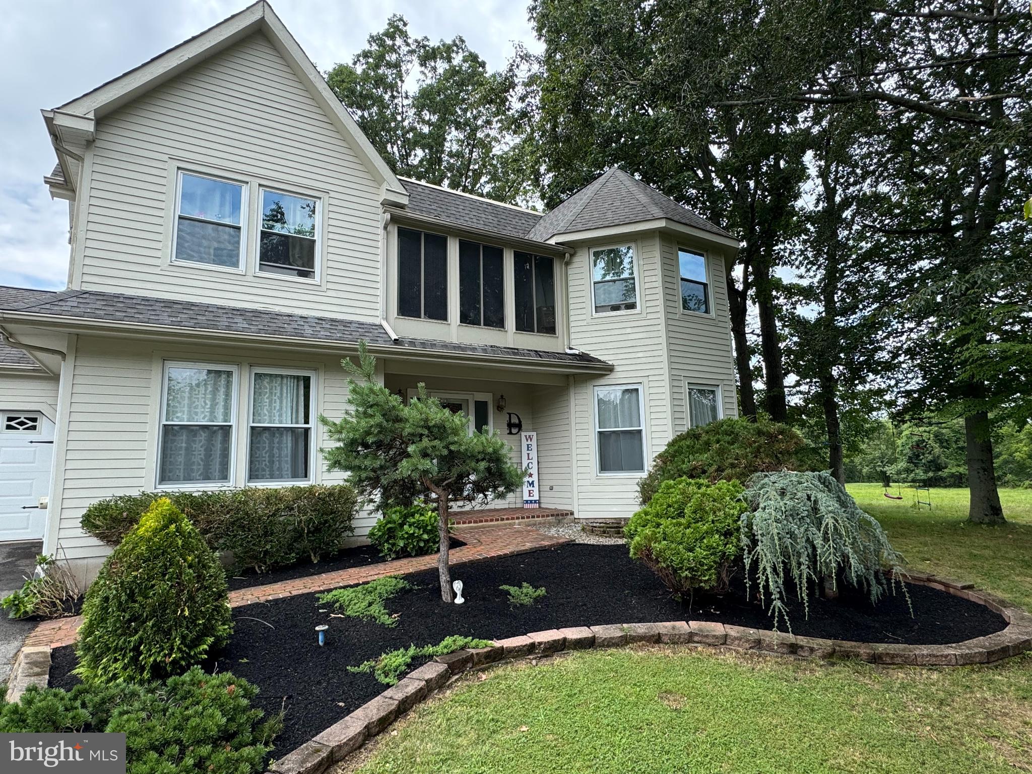 2210 CLUB HOUSE CIRCLE