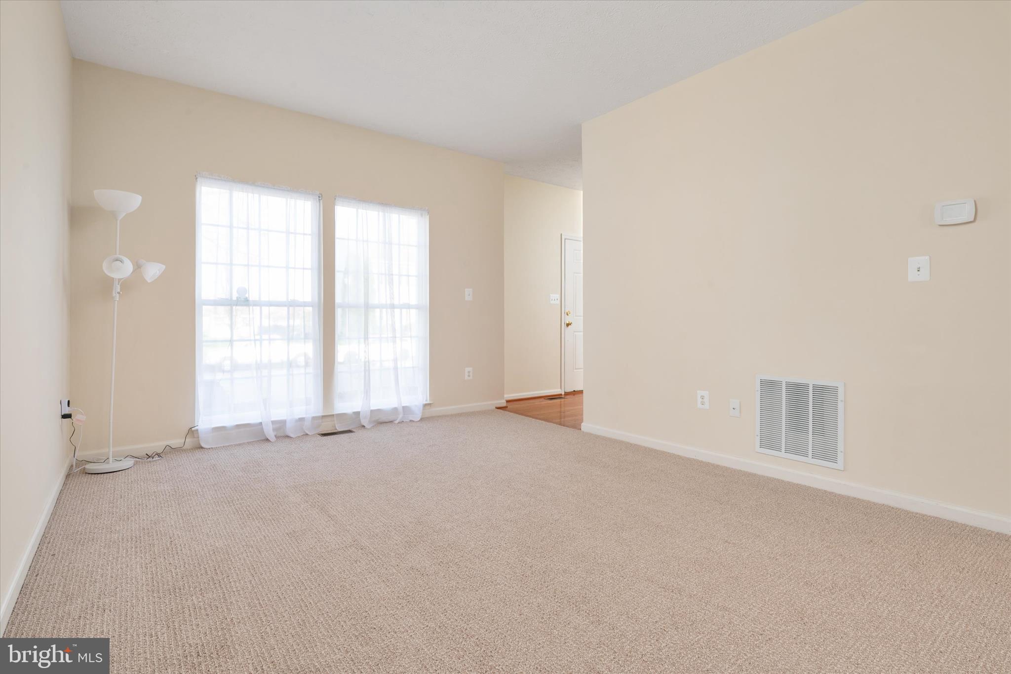 PROVIDENCE FARM - Residential