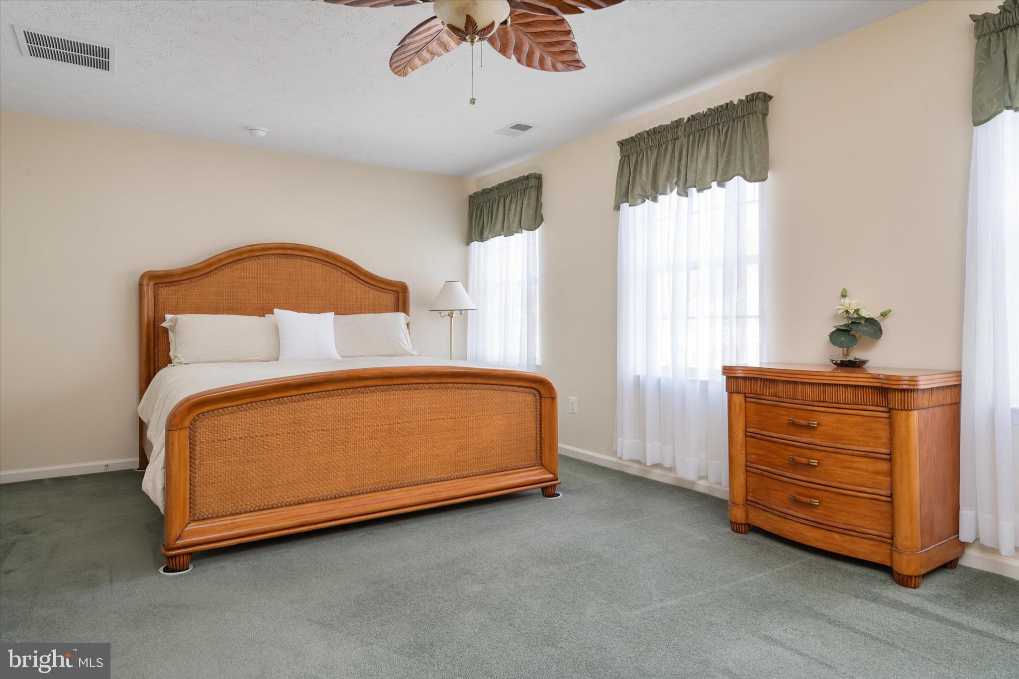 PROVIDENCE FARM - Residential