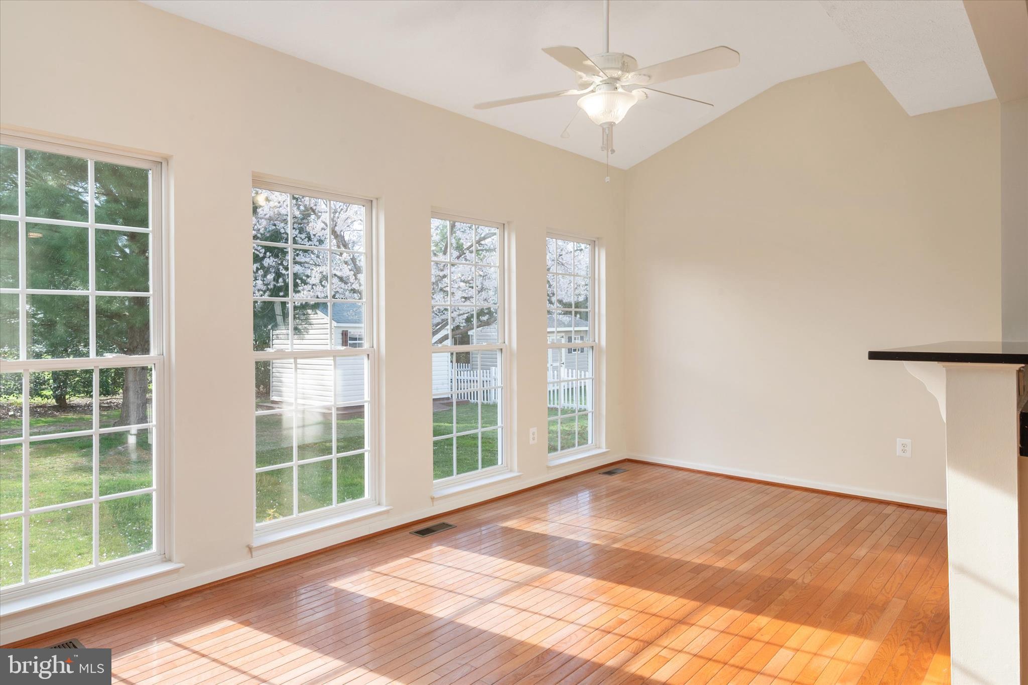 PROVIDENCE FARM - Residential