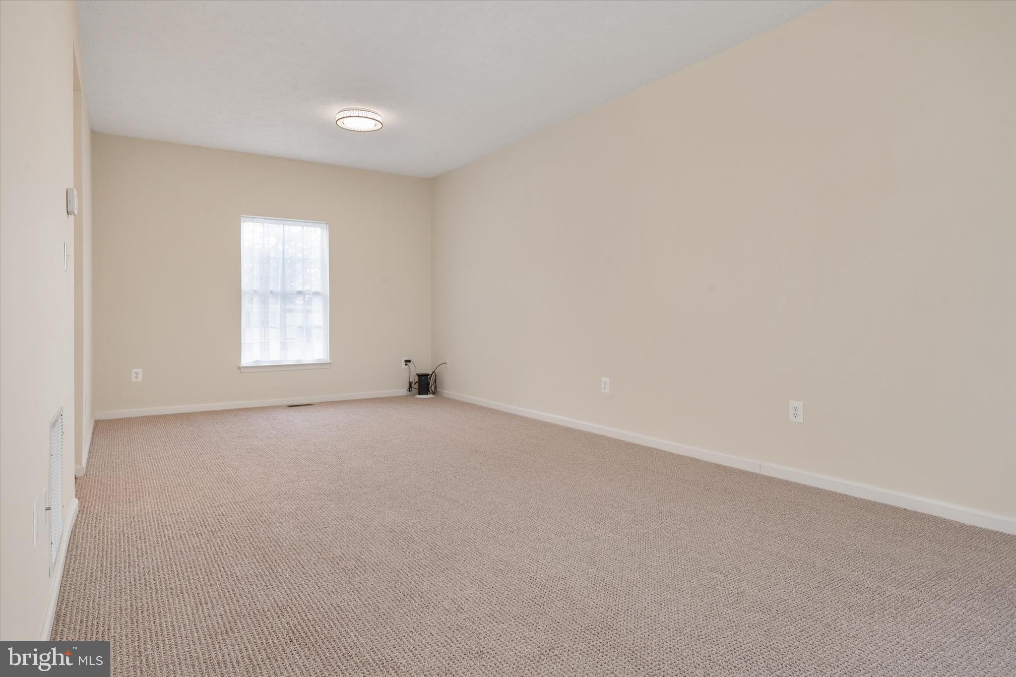 PROVIDENCE FARM - Residential